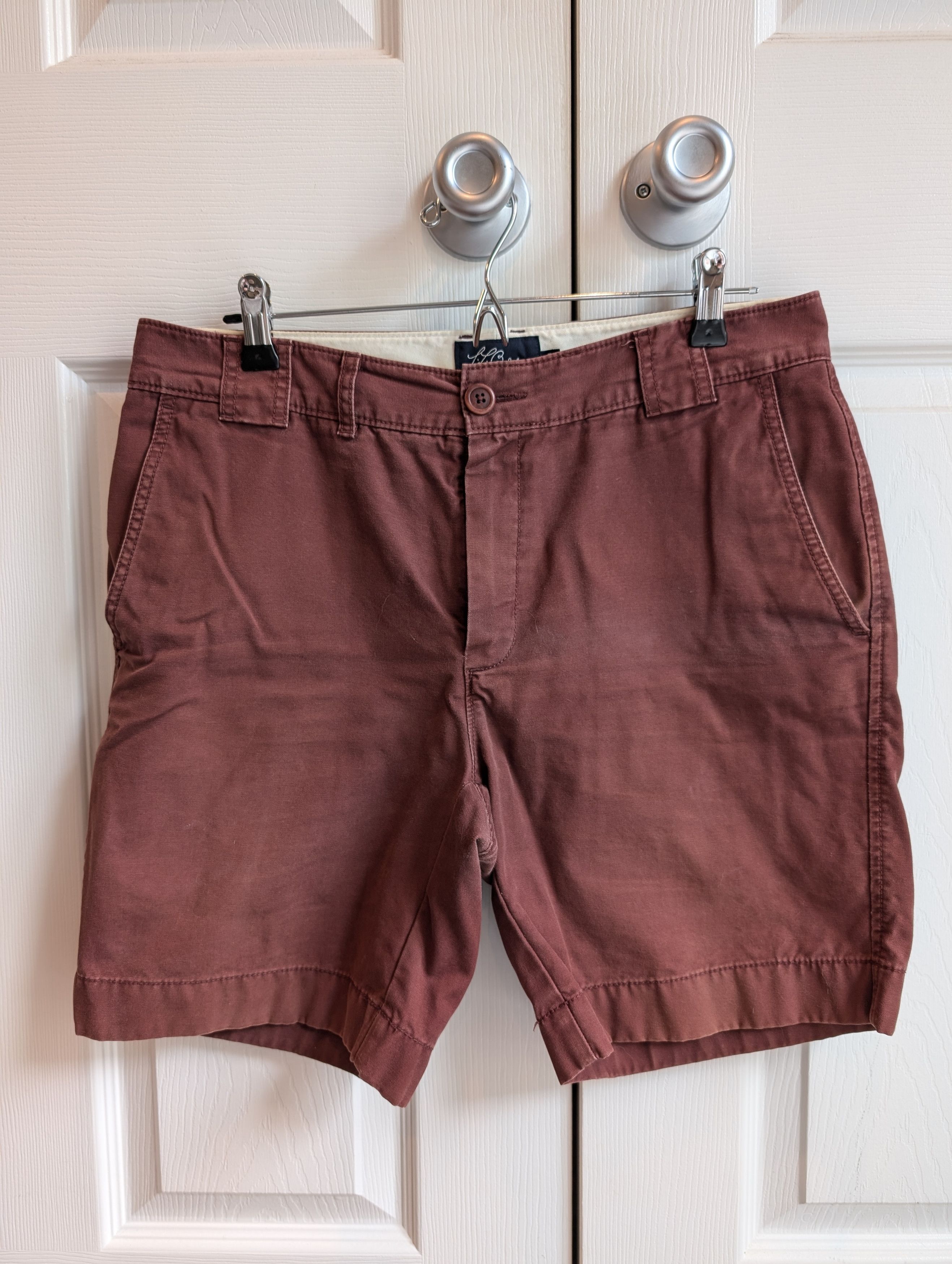 L.L. Bean Signature Washed Chino Shorts Size US 31 - 1 Thumbnail