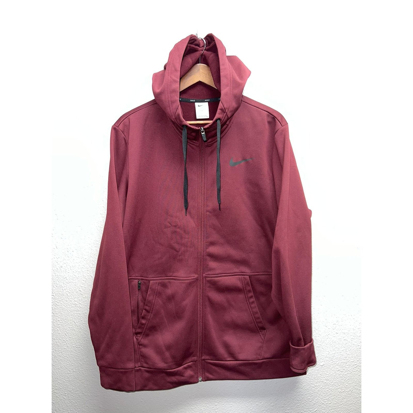 Vintage Nike Therma Fit Hoodie Training Dri Fit Maroon Red XL Size US XL / EU 56 / 4 - 1 Thumbnail
