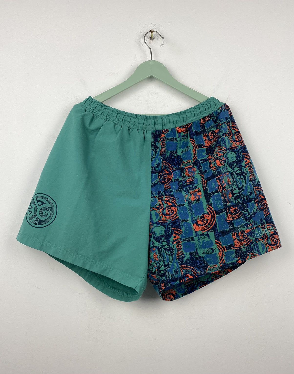 Vintage Vintage Adidas Shorts Swimming Y2K Lacoste Hawaii Ralph Size US 36 / EU 52 - 1 Thumbnail