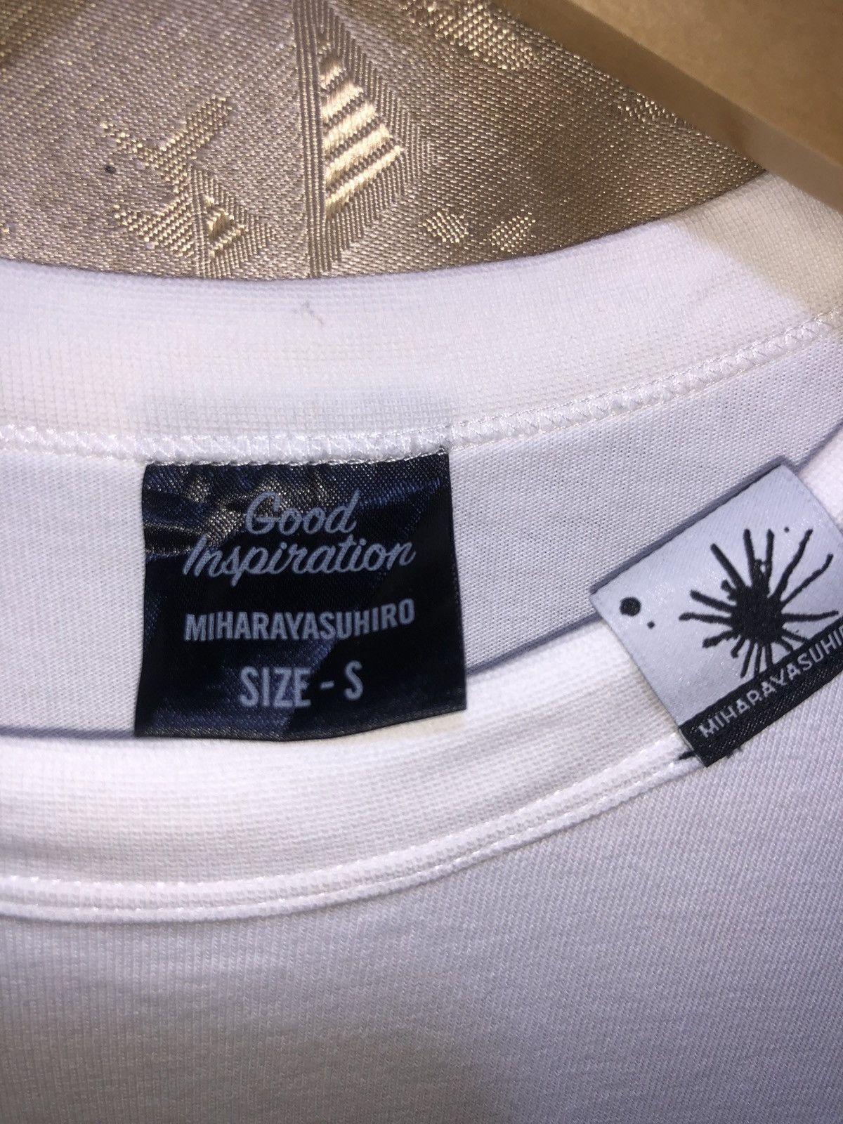 GU × Maison MIHARA YASUHIRO MIHARAYASUHIRO X GU GOOD INSPIRATION Size US M / EU 48-50 / 2 - 4 Thumbnail