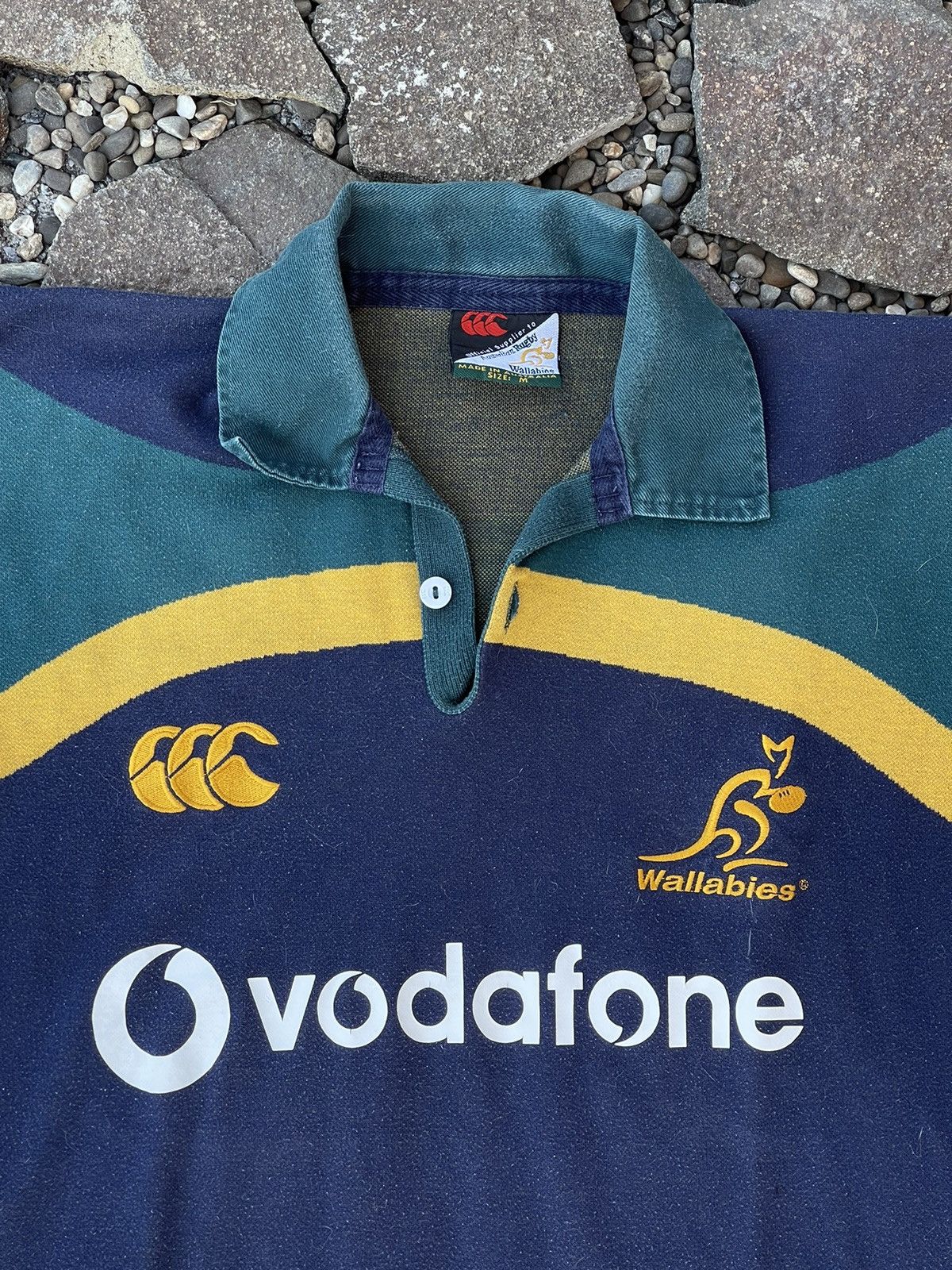 Canterbury of New Zealand Australia 90s rugby vodafon Wallabies vintage jersey rare Size US M / EU 48-50 / 2 - 7 Thumbnail