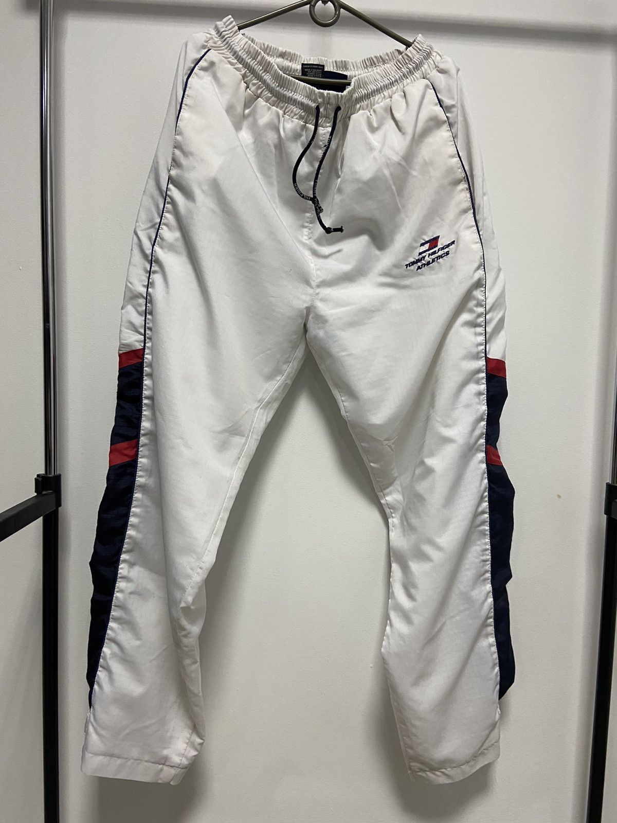 Tommy Hilfiger × Vintage Tommy Hilfiger vintage nylon pants logo skate casuals Size US 36 / EU 52 - 1 Thumbnail