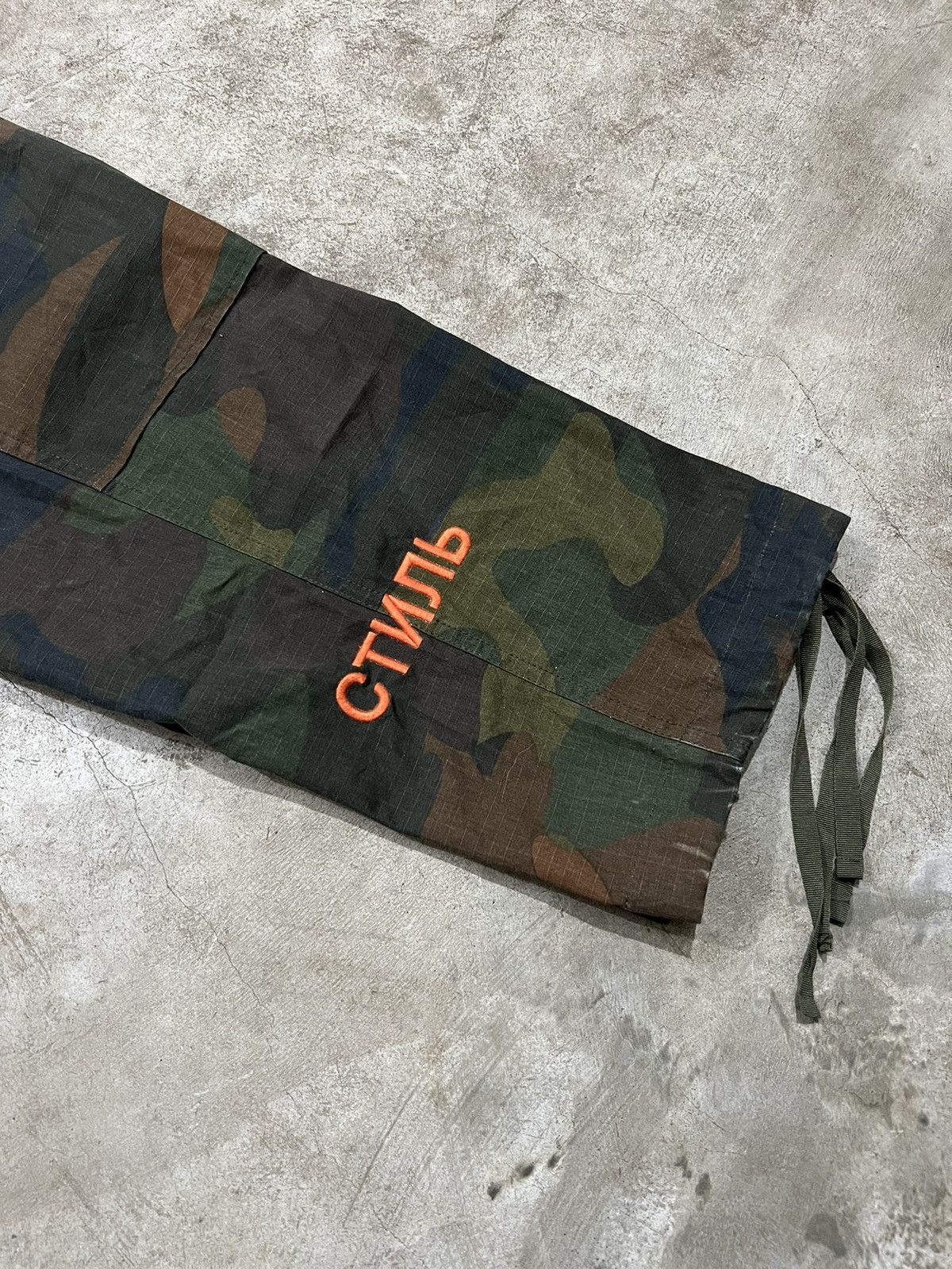 Designer × Heron Preston Heron Preston Camo Cargo Pants Size US 32 / EU 48 - 5 Thumbnail