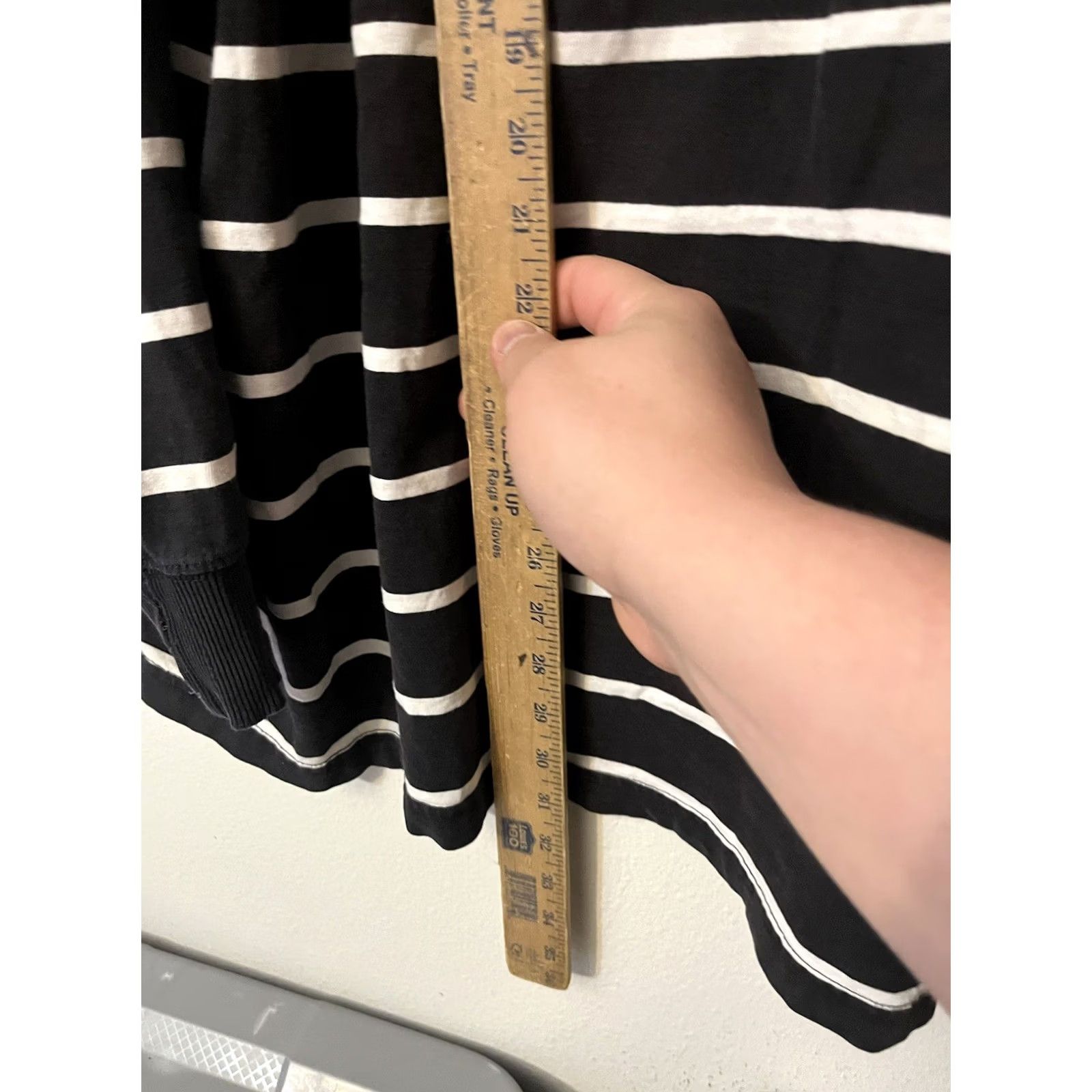 Old Navy Old Navy Shirt Polo MENS XXL XXLARGE White Black Stripe Collar ShortSlv Top USED Size US XXL / EU 58 / 5 - 4 Thumbnail