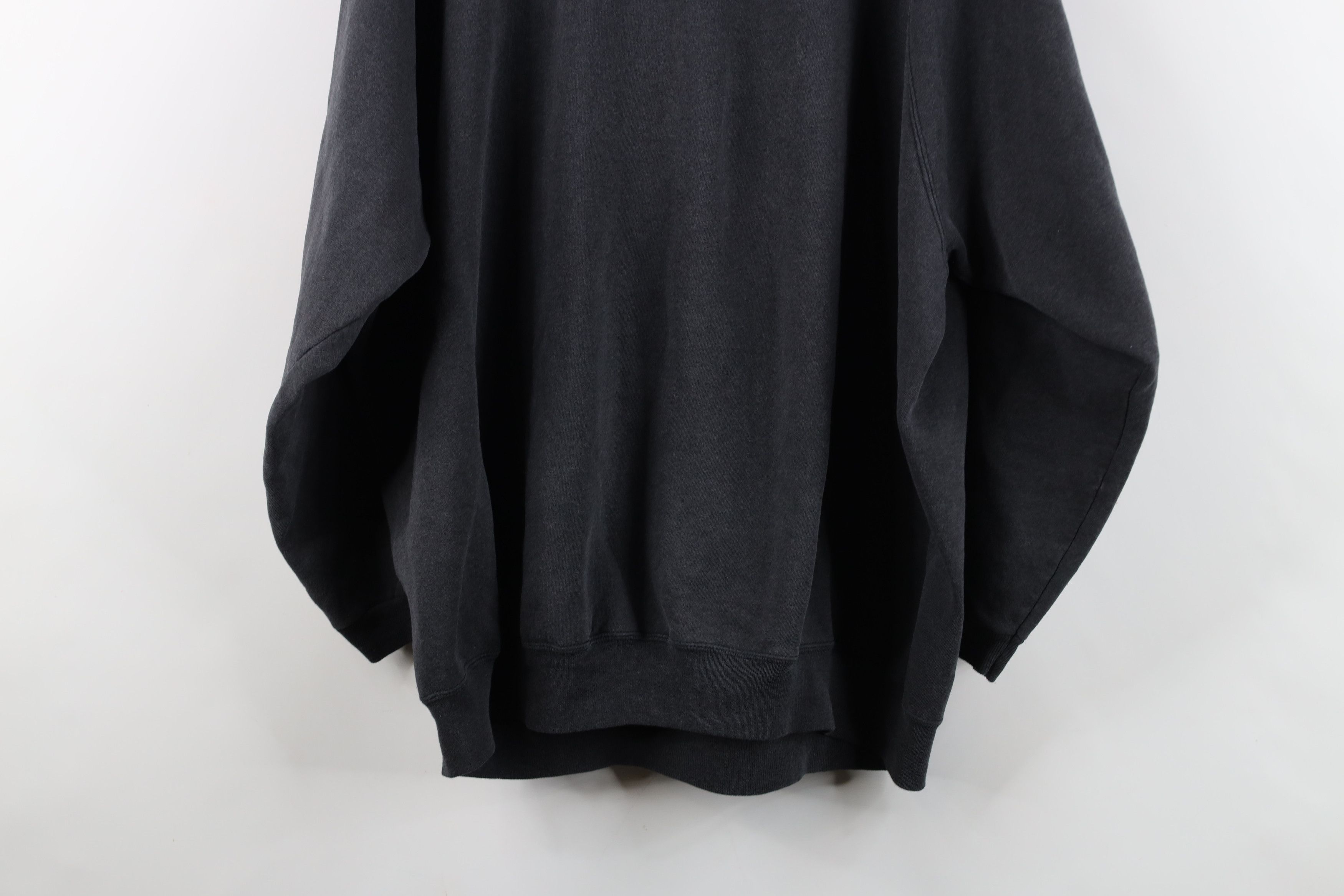Vintage Vintage 90s Streetwear Blank Crewneck Sweatshirt Black Size XXL / US 16-18 / IT 52-54 - 14 Thumbnail
