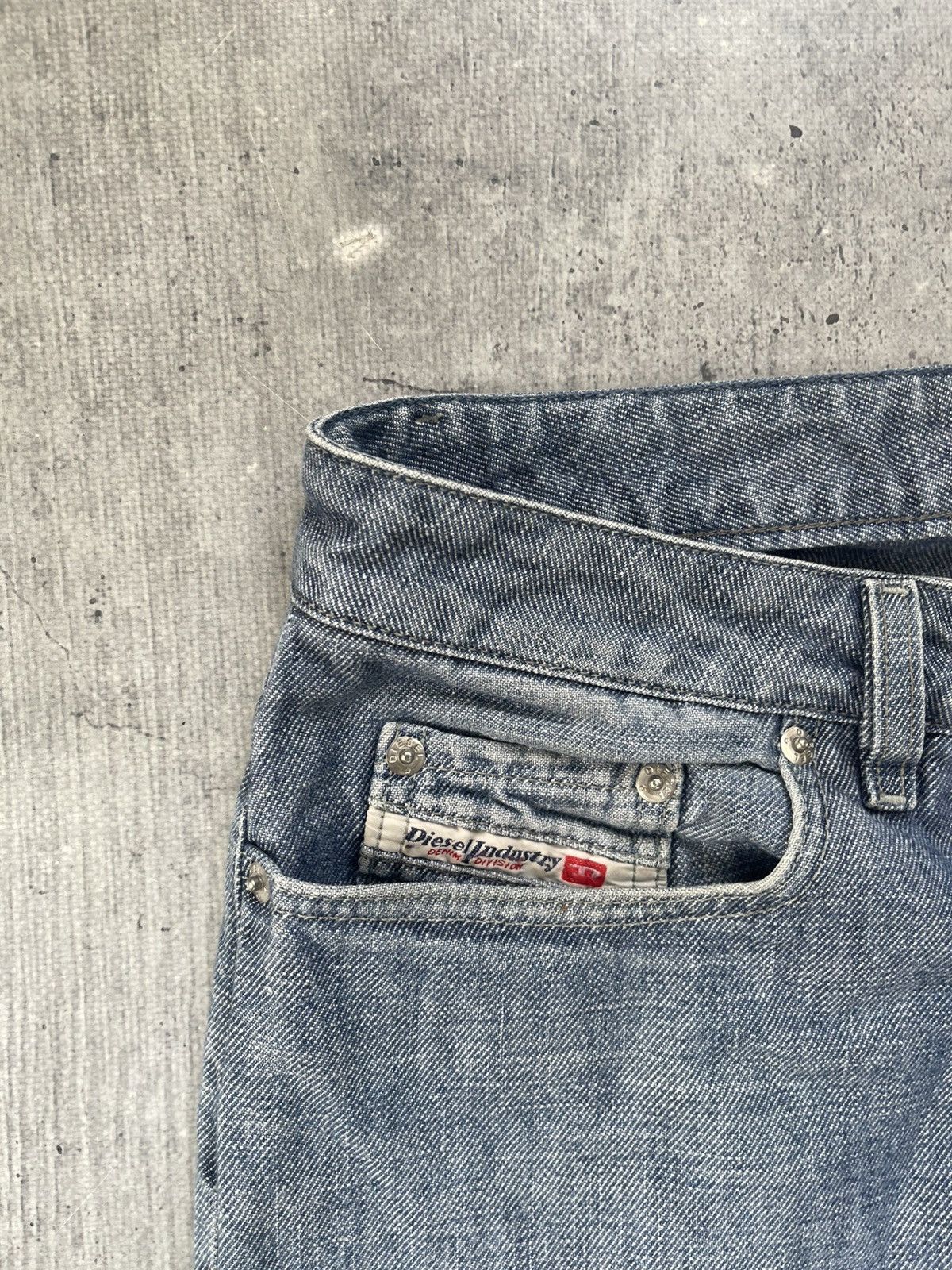 Diesel Vintage Y2K Distressed Avant Garde Diesel Jeans Pants Size US 34 / EU 50 - 9 Thumbnail
