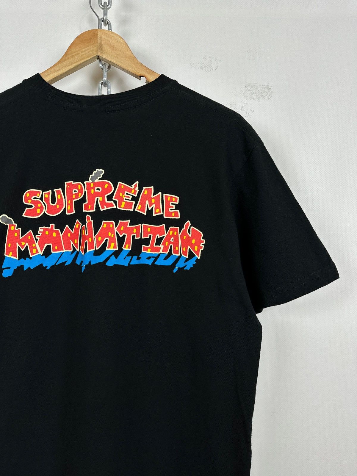 Supreme Supreme Manhattan Black T-Shirt Size US M / EU 48-50 / 2 - 15 Thumbnail