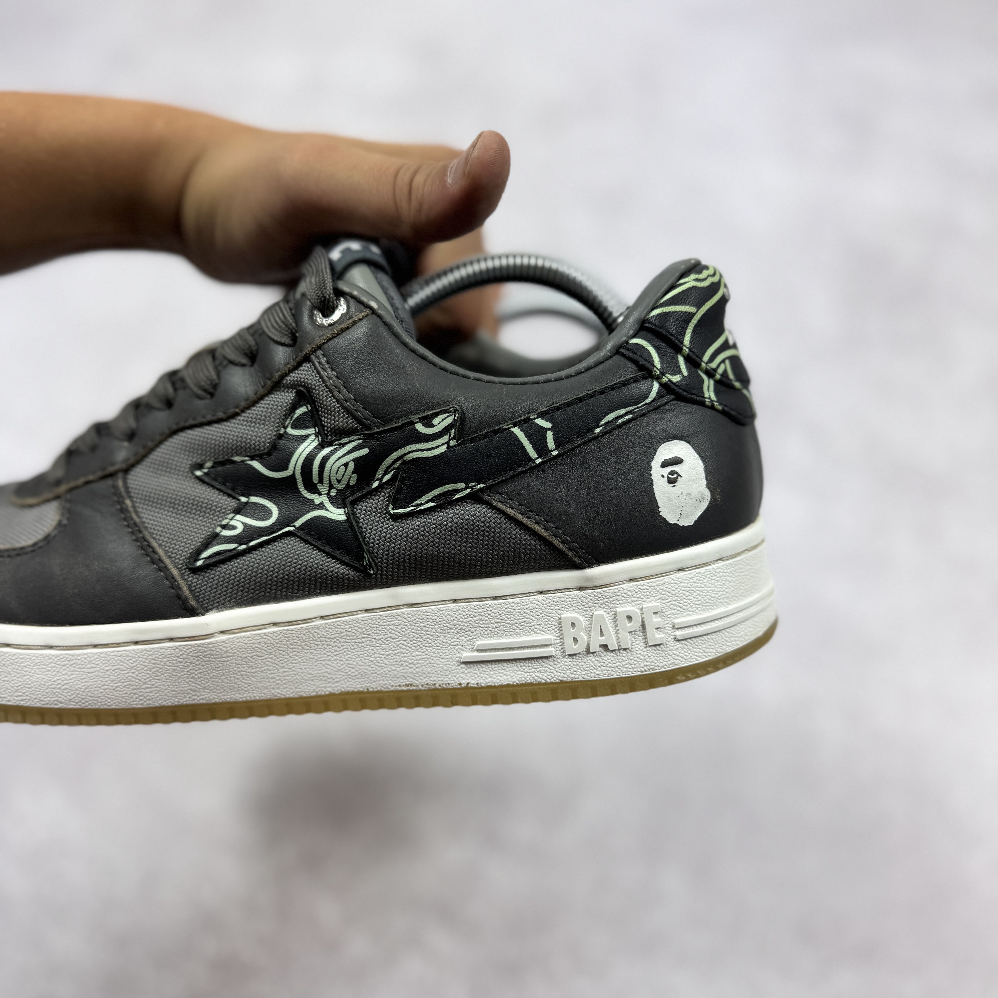 Bape Mens Bape STA #1 0ZXSHM91X007I Gray Leather Sneakers Size 42 Size US 9 / EU 42 - 7 Thumbnail