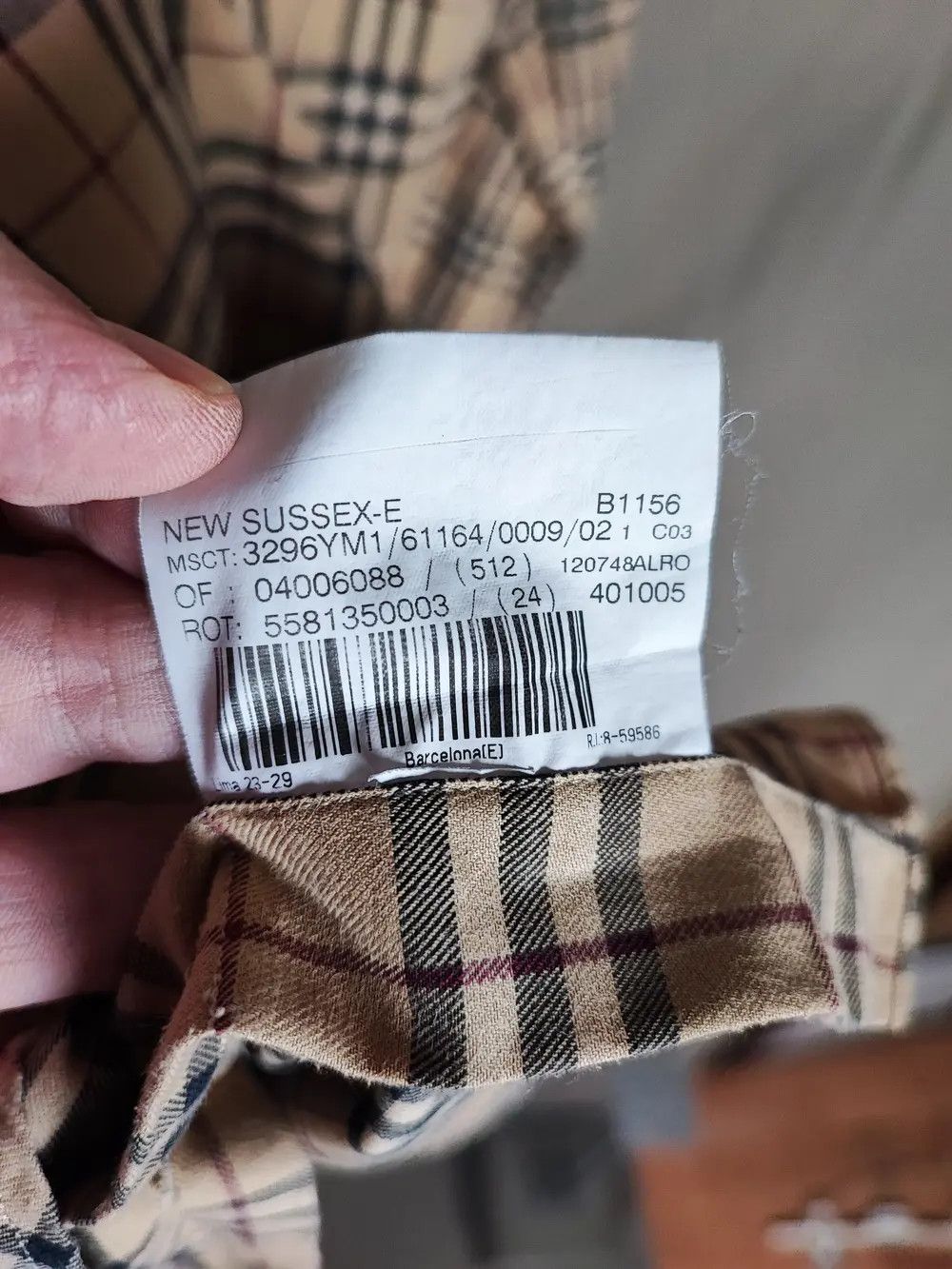Burberry 🔥Burberry shirt size M 🔥 Size US M / EU 48-50 / 2 - 7 Thumbnail