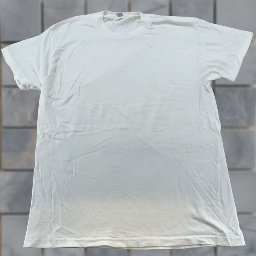 Jockey VINTAGE Jockey T-Shirt Mens M White 100% Cotton Classic Crew Tee 90s Size US M / EU 48-50 / 2 - 1 Thumbnail