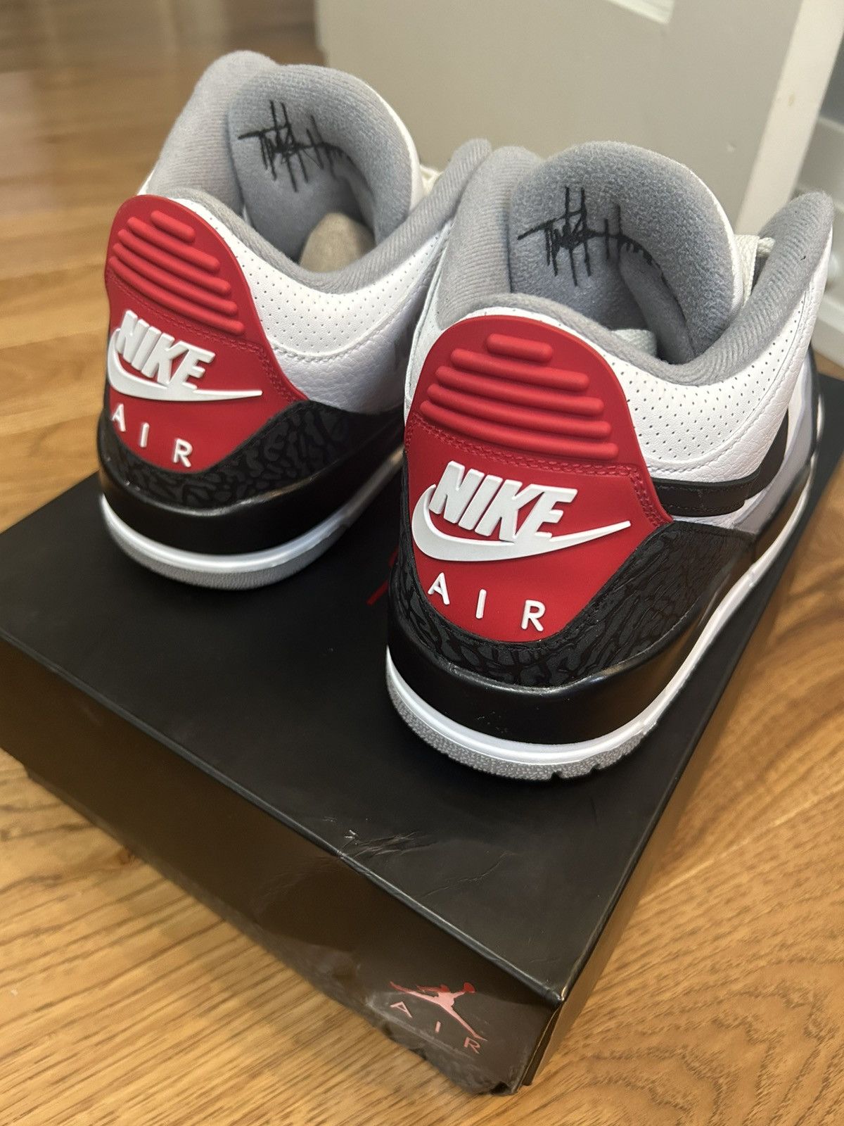 Jordan Brand Jordan 3 Tinker NRG Size US 9 / EU 42 - 4 Thumbnail
