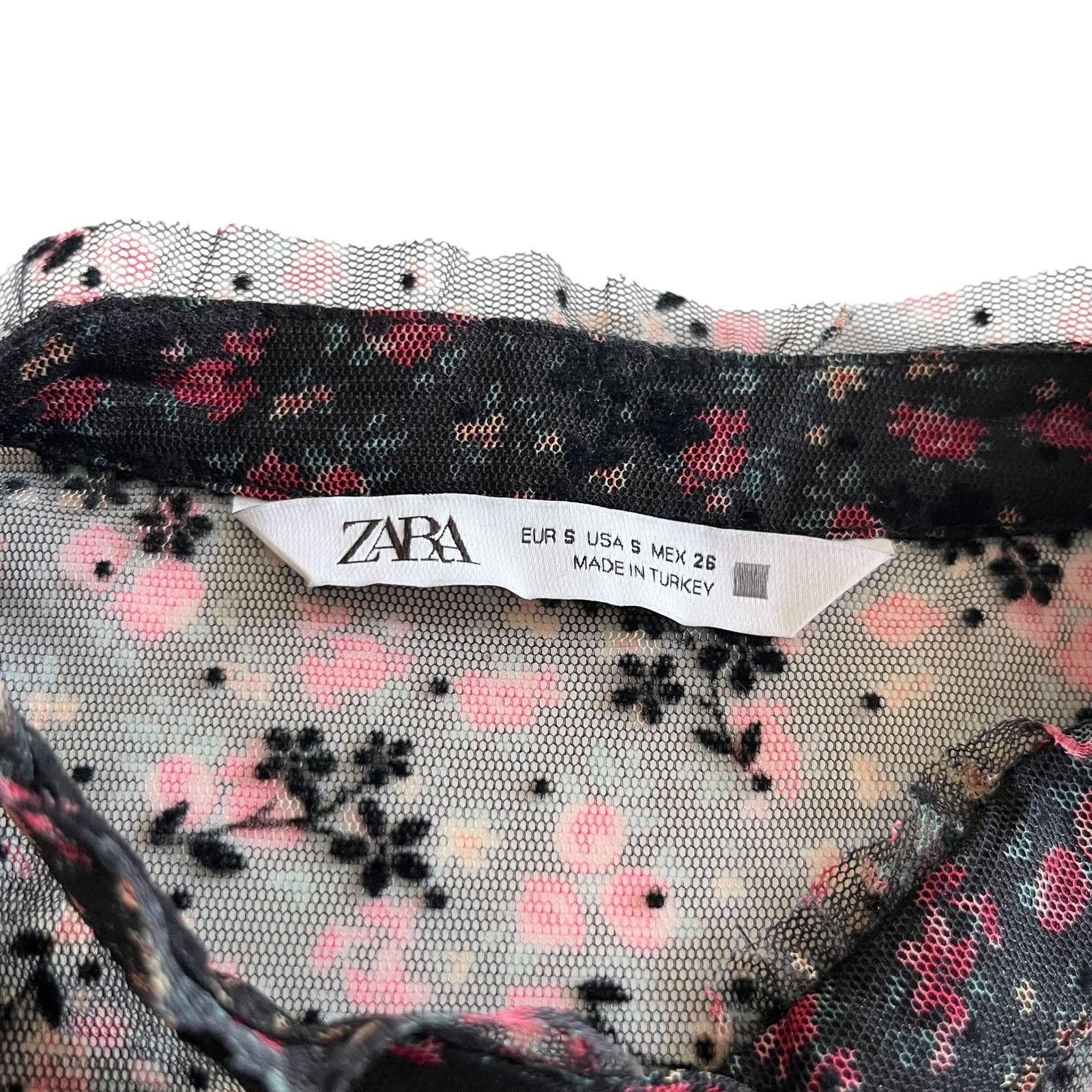 Zara ZARA Black Floral Sheer Ruffle Trim Blouse Size Small Size S / US 4 / IT 40 - 7 Thumbnail
