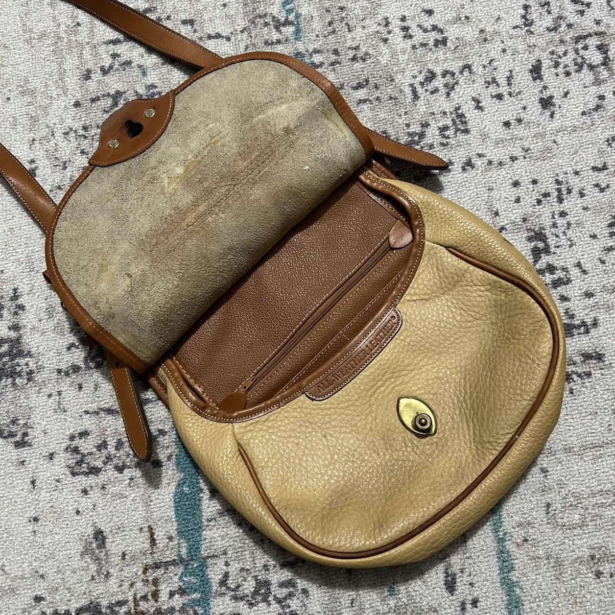 Vintage Dooney & bourkey leather slingbag Size ONE SIZE - 11 Thumbnail