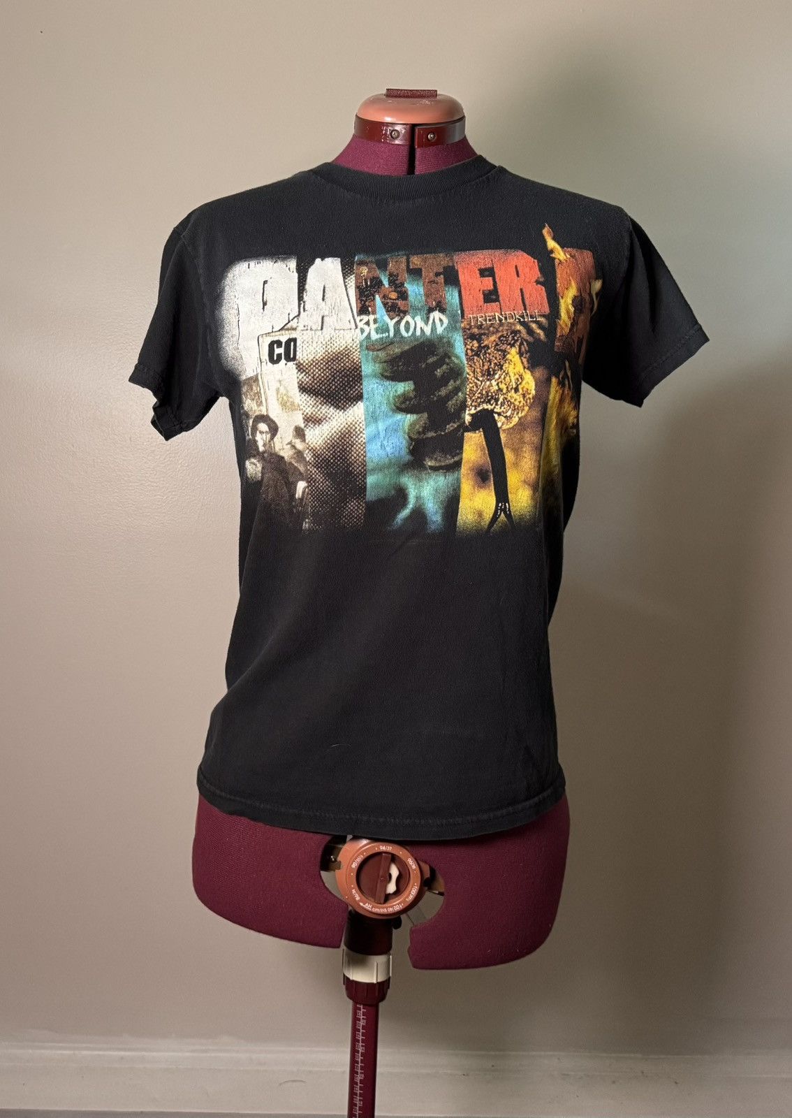 AAA PANTERA T-SHIRT BAND COLLAGE DESIGN Size US S / EU 44-46 / 1 - 1 Thumbnail