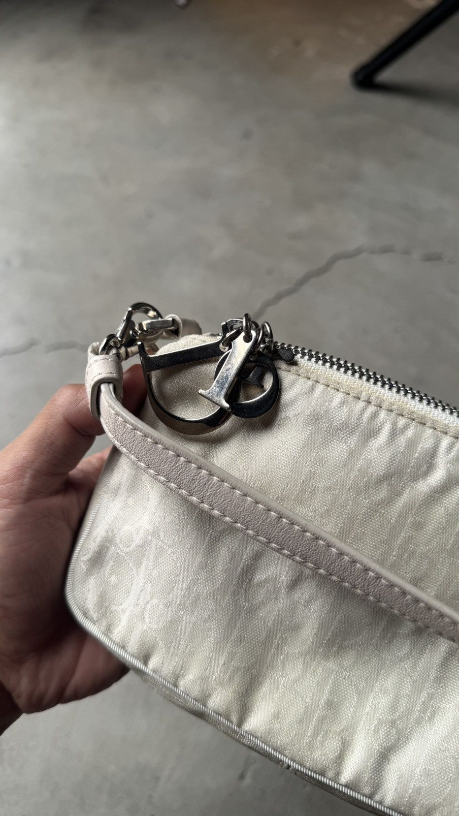 Dior Christian Dior Trotter Charm SmallHandbag PouchWhite Vintage Size ONE SIZE - 8 Thumbnail