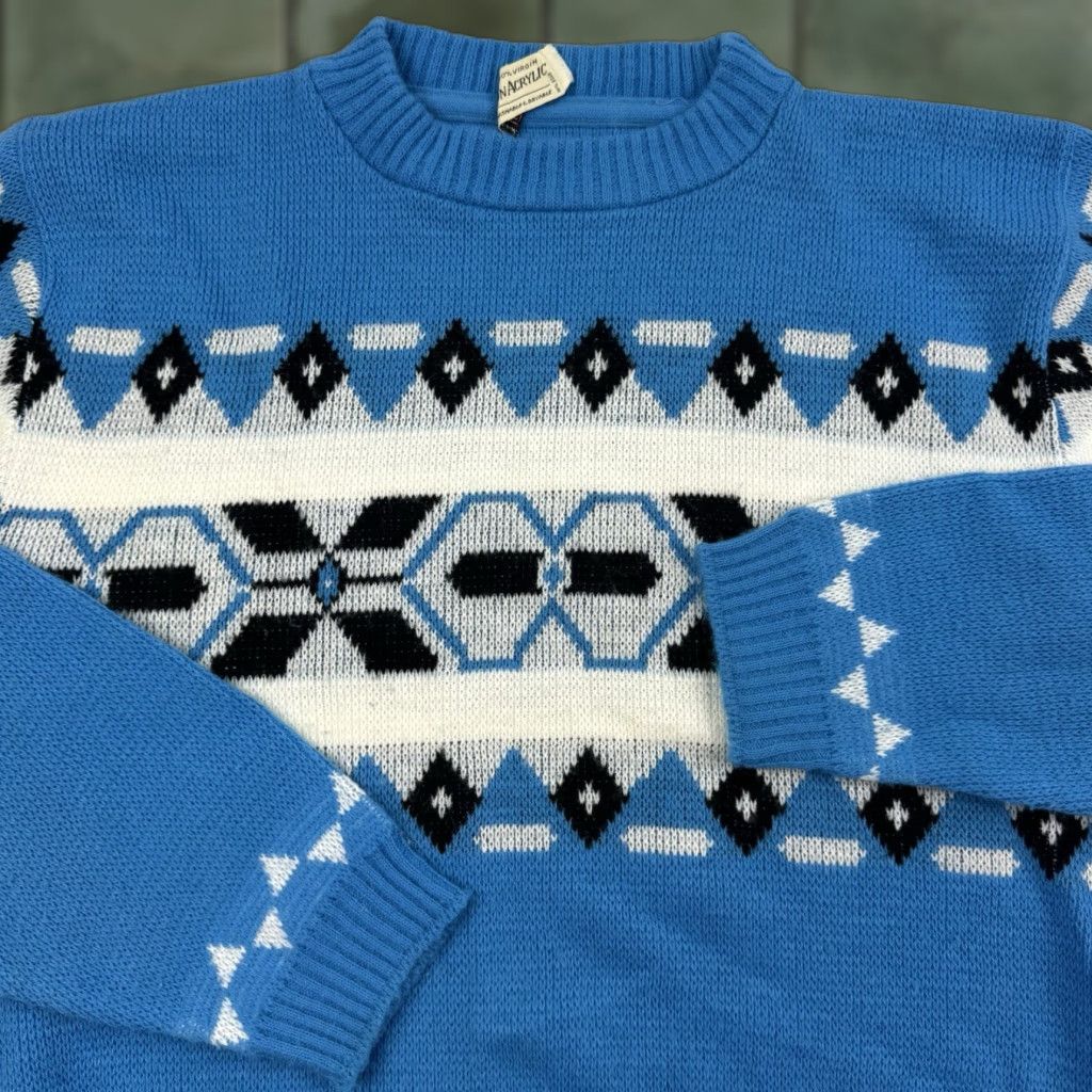 Vintage VINTAGE 1960s Sweater Orlon Acrylic Adult Small Blue Geometric Classic Crew Neck Pullover Mens S Geometric Vintage Size US S / EU 44-46 / 1 - 1 Thumbnail