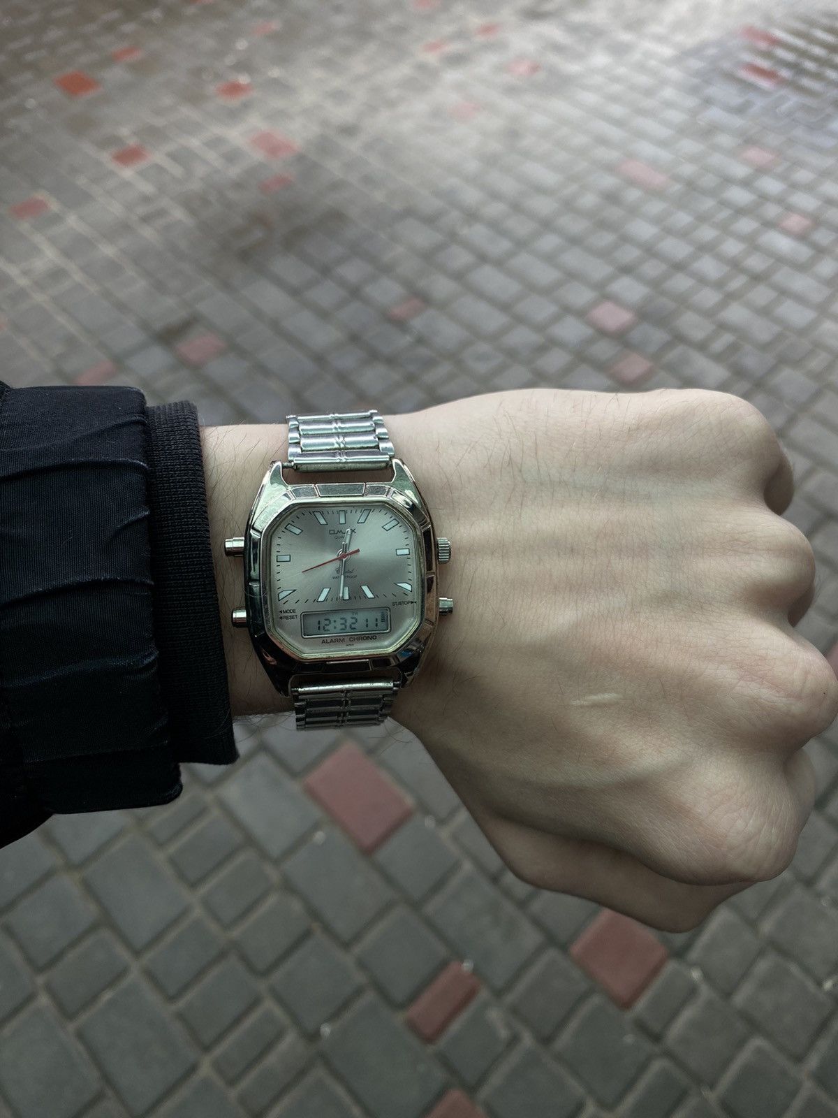 Jewelry x Vintage Omax Watch Japan - Analog Digital Retro in Silver, Men's