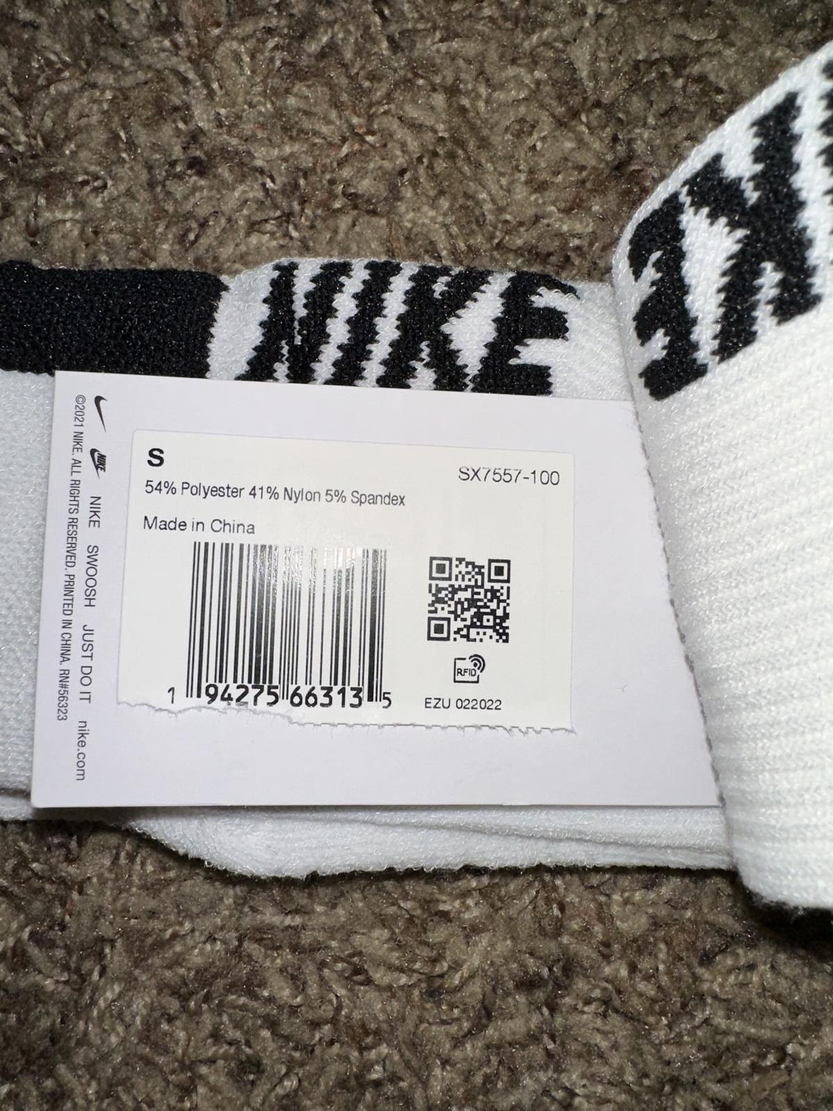 Nike Nike Multiplier Dri-Fit Tennis Running White Crew Socks Size ONE SIZE - 10 Thumbnail