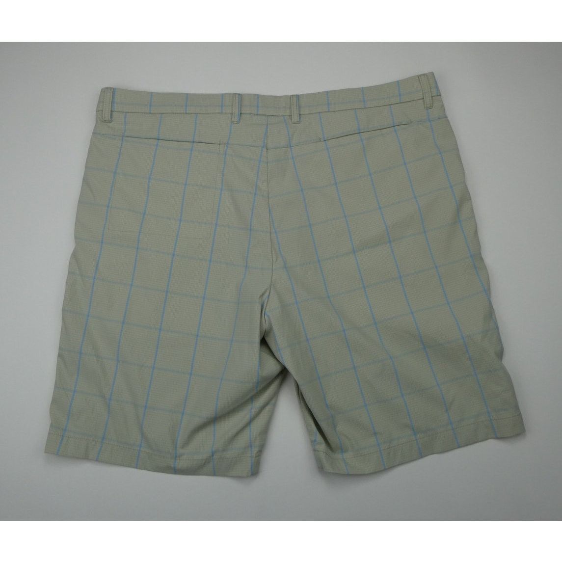 Tommy Bahama NEW men's Tommy Bahama plaid shorts, size: 40, 10" inseam Size US 40 / EU 56 - 2 Thumbnail