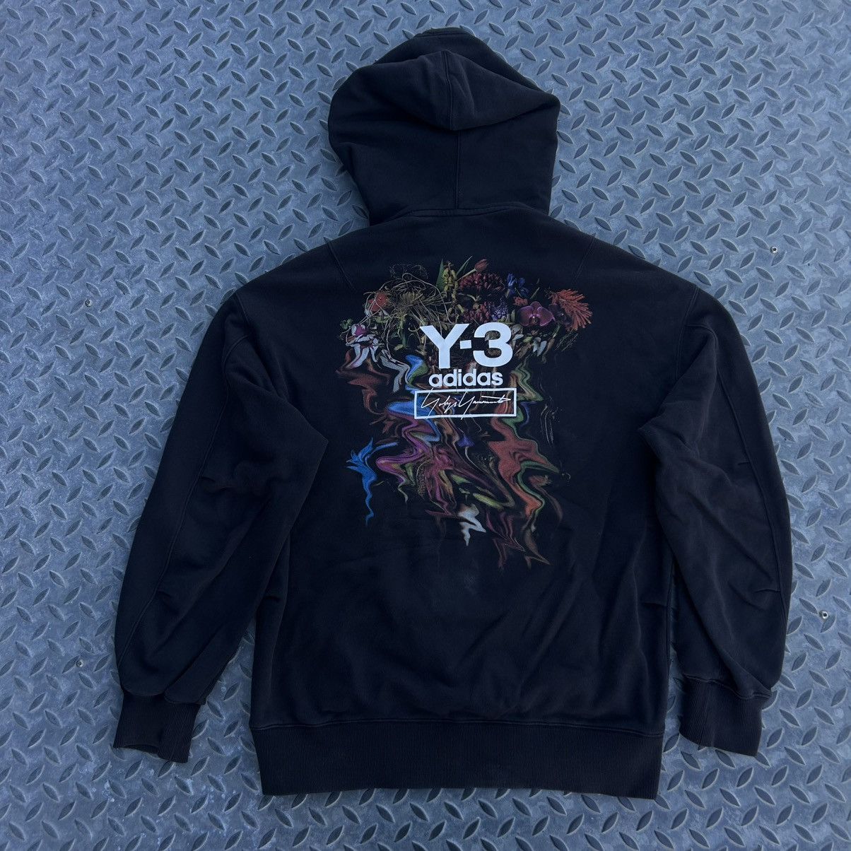 Yohji Yamamoto Y-3 Yohji Yamamoto 2019 Size US M / EU 48-50 / 2 - 1 Thumbnail