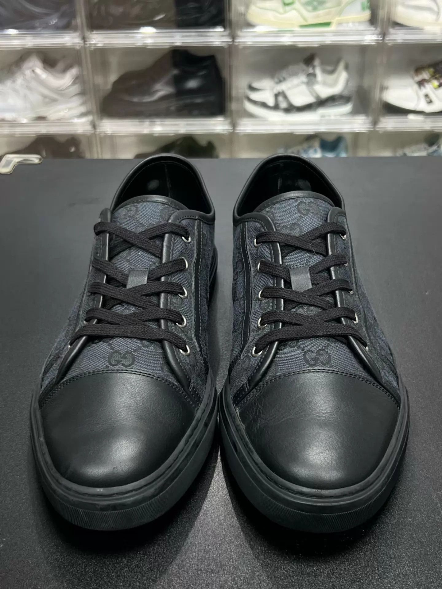 Gucci Gucci canvas all over print black 45 sneakers Size US 12 / EU 45 - 2 Thumbnail