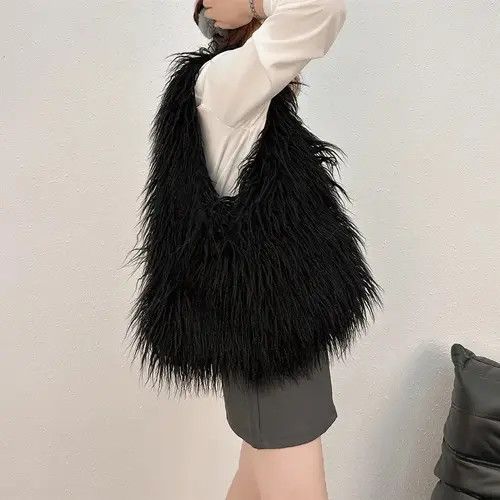 Japanese Brand Horiko x Honji Designer Soft Fluffy Faux Fur Shoulder Bag Size ONE SIZE - 2 Thumbnail