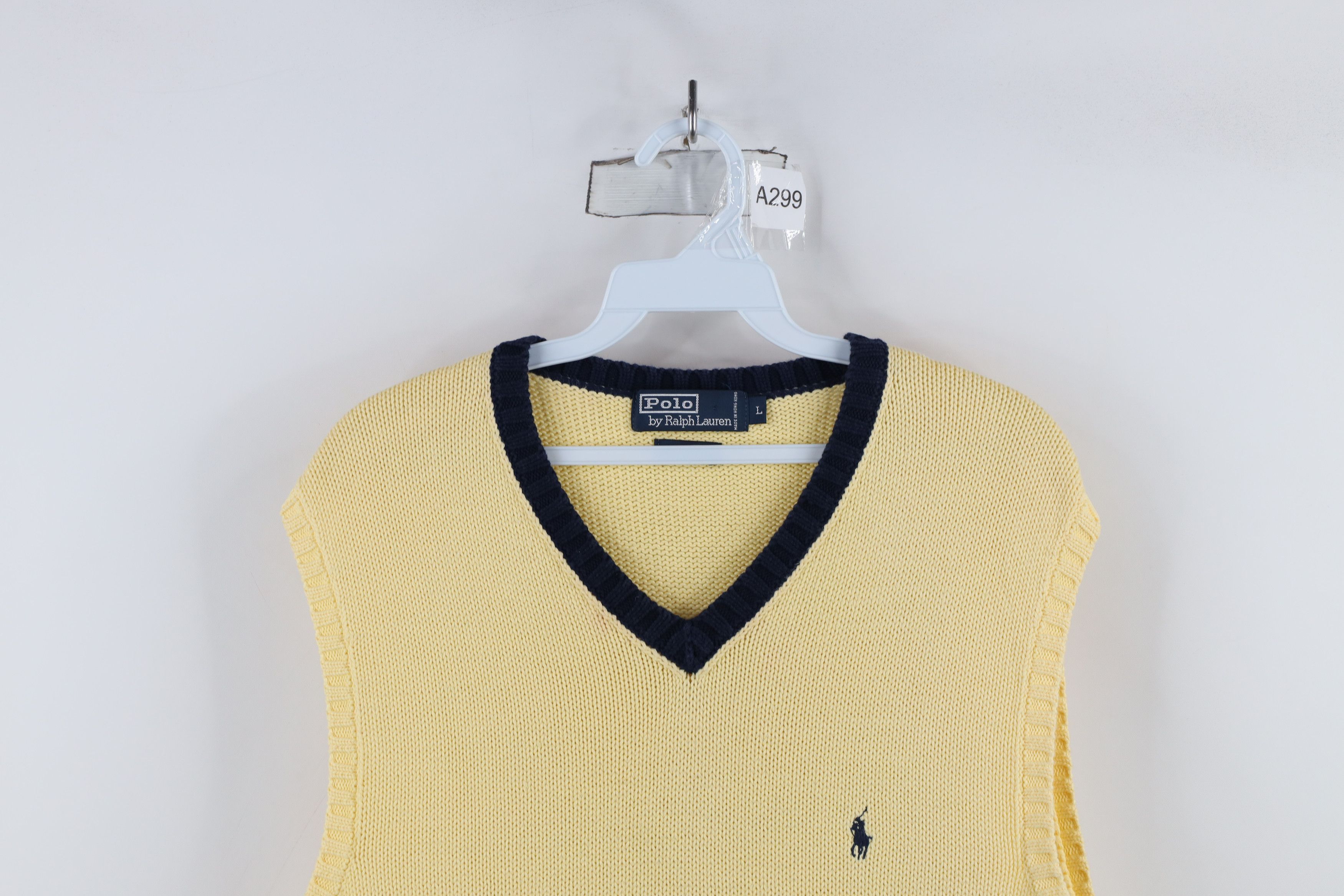 Ralph Lauren × Vintage Vintage 90s Ralph Lauren Knit V-Neck Sweater Vest Yellow Size US L / EU 52-54 / 3 - 2 Thumbnail