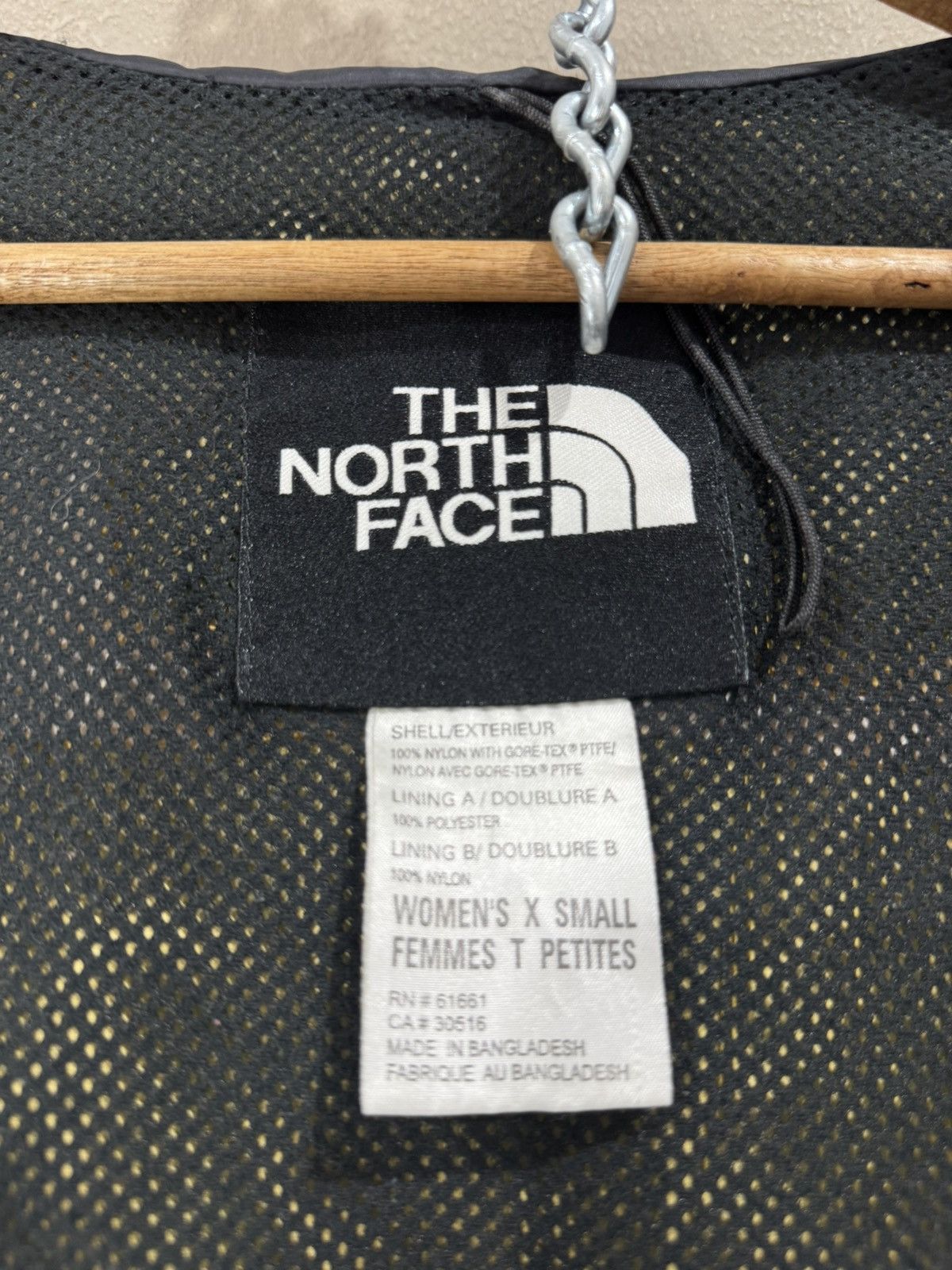 The North Face Women’s The North Face Goretex Cream Ski Jacket - XS Size XS / US 0-2 / IT 36-38 - 4 Thumbnail
