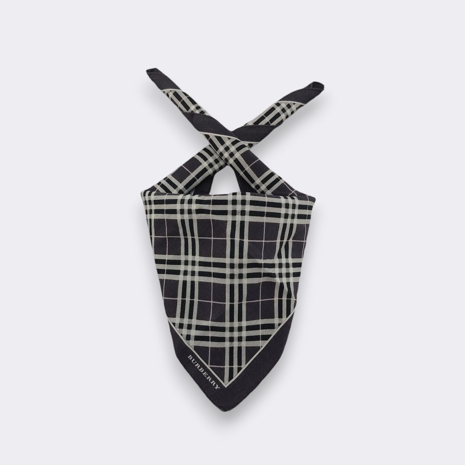 Burberry Vintage Burberry Handkerchief Neckerchief Bandana H156E Size ONE SIZE - 1 Thumbnail