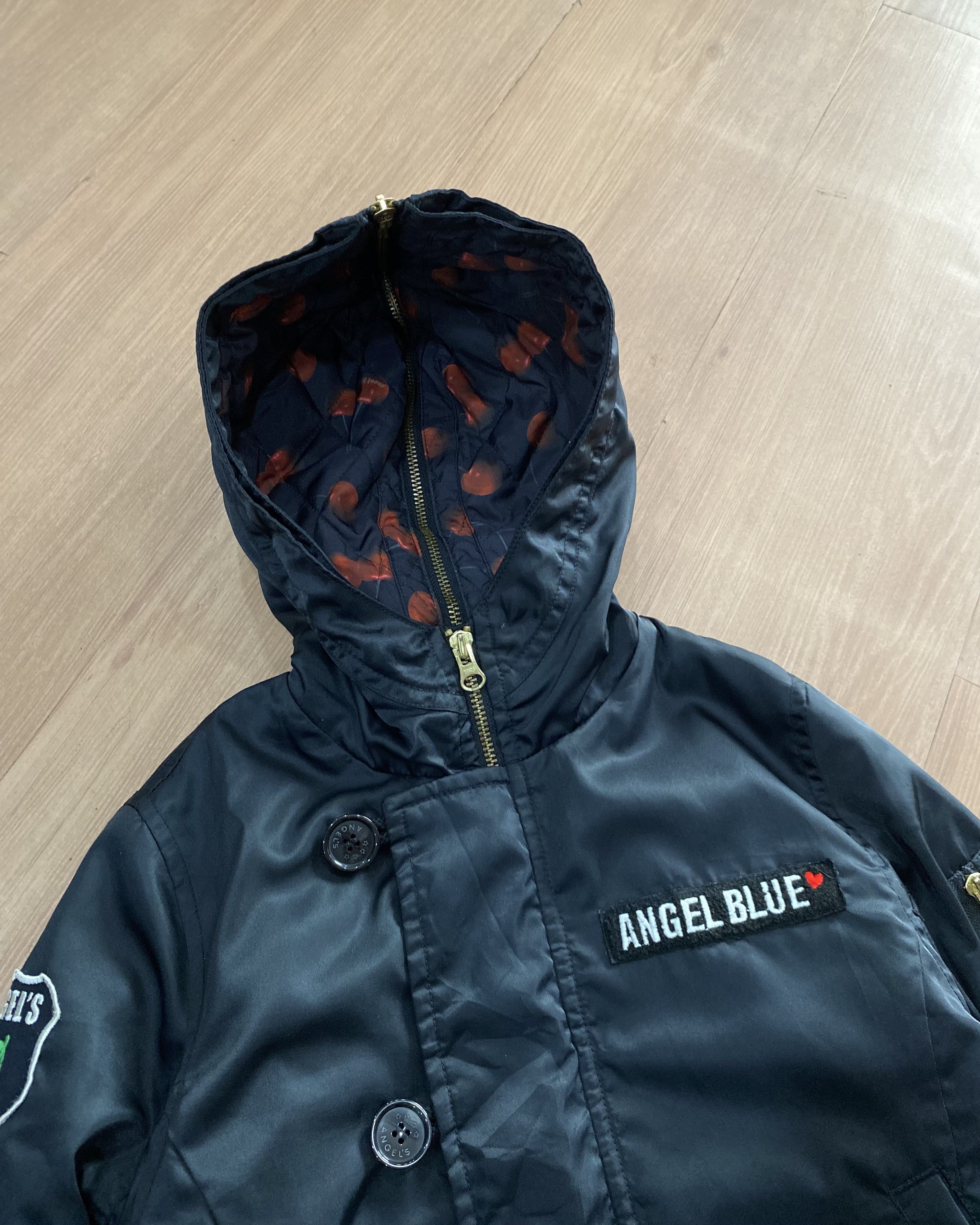 Angel Blue 2000s Angel Blue N2b Japanese brand like hysteric glamour Size US M / EU 48-50 / 2 - 4 Thumbnail