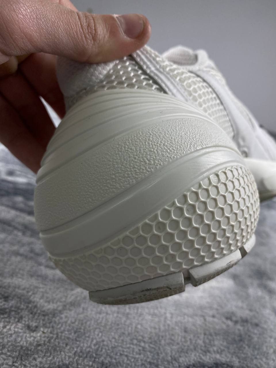 Givenchy Givenchy White TK-MX Runner Sneakers Size US 8 / EU 41 - 16 Thumbnail