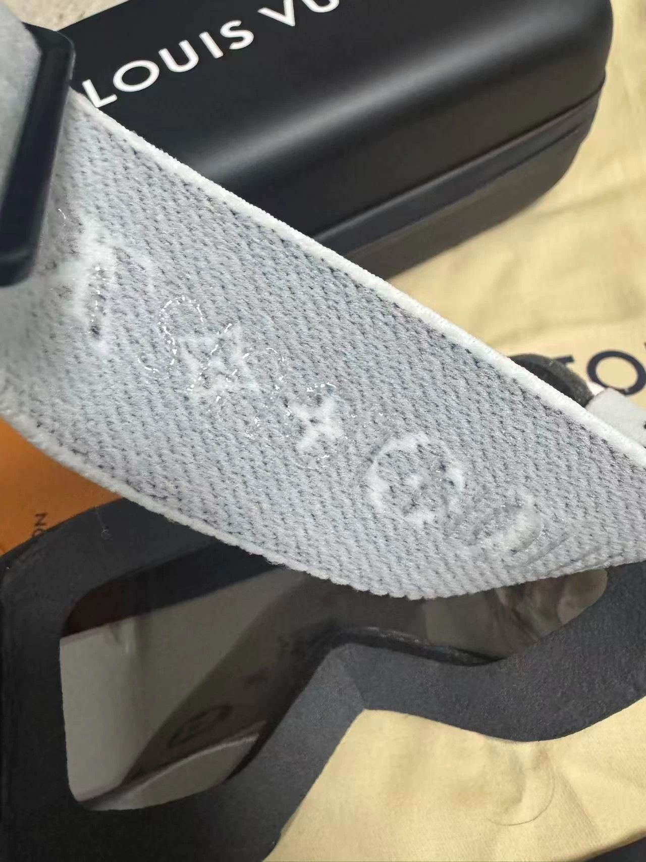 Louis Vuitton LV 99 New (Worn 1x) Ski Goggles Set + Receipt Size ONE SIZE - 4 Thumbnail
