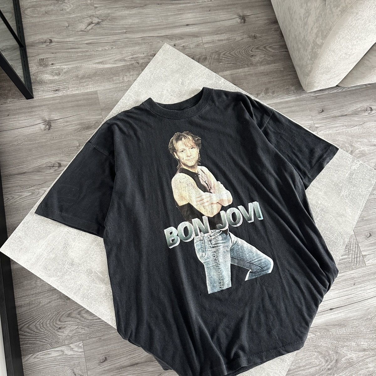 Band Tees Vintage 90s Bon Jovi washed tee single distressed band y2k Size US L / EU 52-54 / 3 - 3 Thumbnail