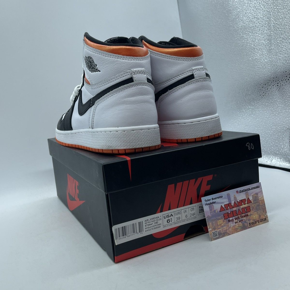 Jordan Brand Air Jordan 1 high electric orange Size US 6.5 / EU 39-40 - 4 Thumbnail