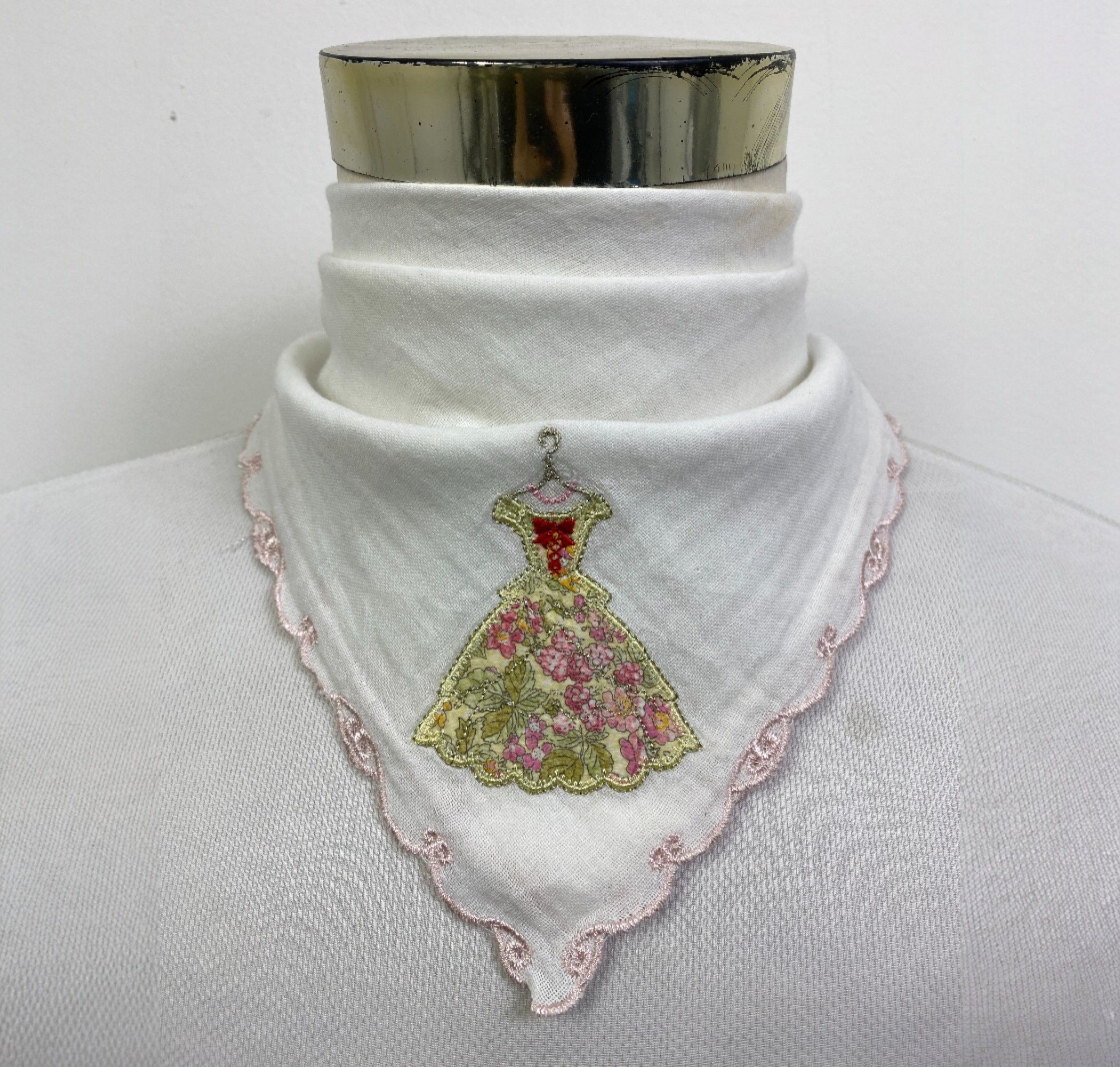 Liberty Vintage Liberty Intermode Handkerchief / Neckerchief KT0034 Size ONE SIZE - 1 Thumbnail