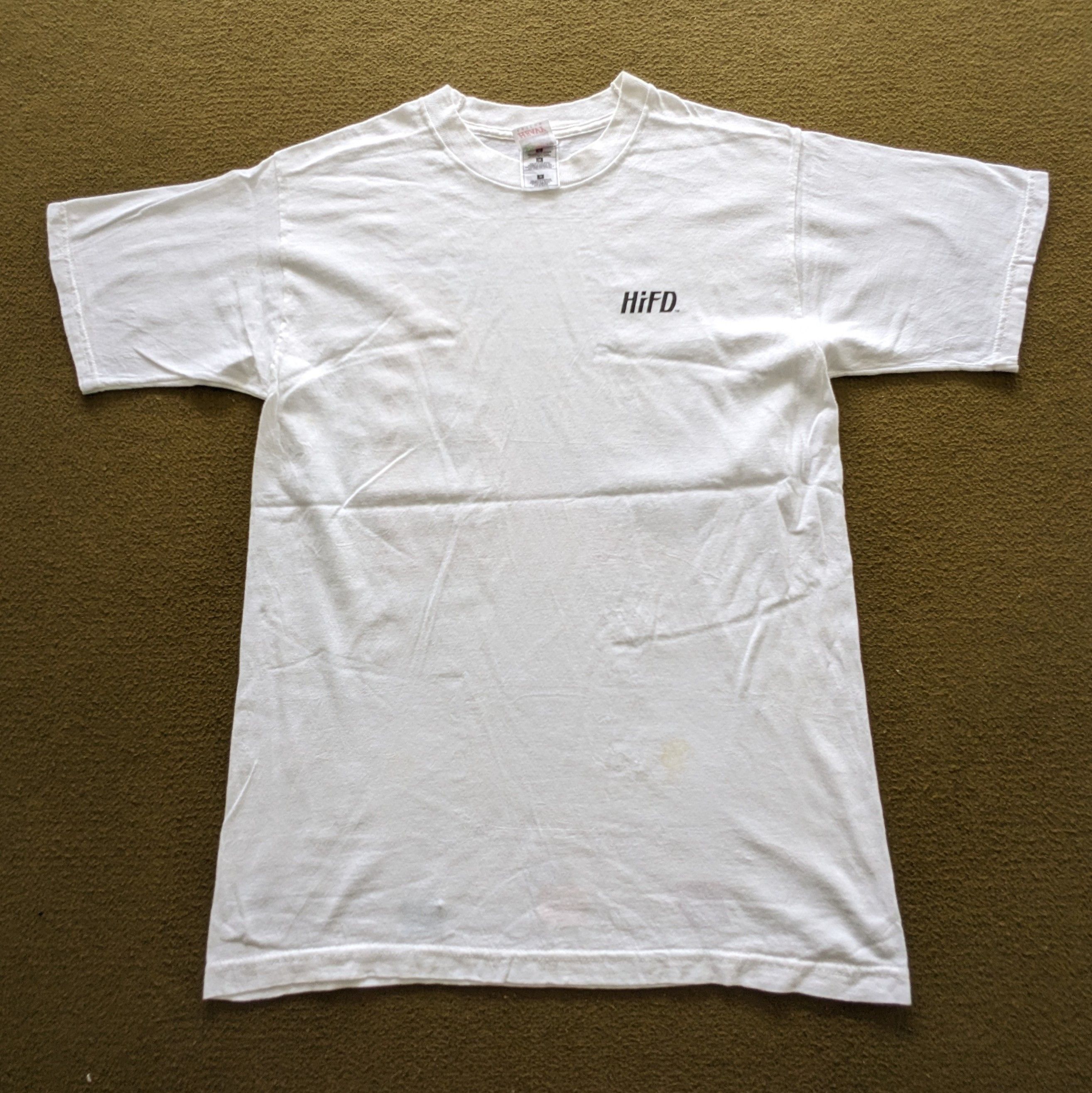 Vintage Vintage SONY HiFD The 200MB Floppy Disk Japanese T-shirt Size US S / EU 44-46 / 1 - 3 Thumbnail
