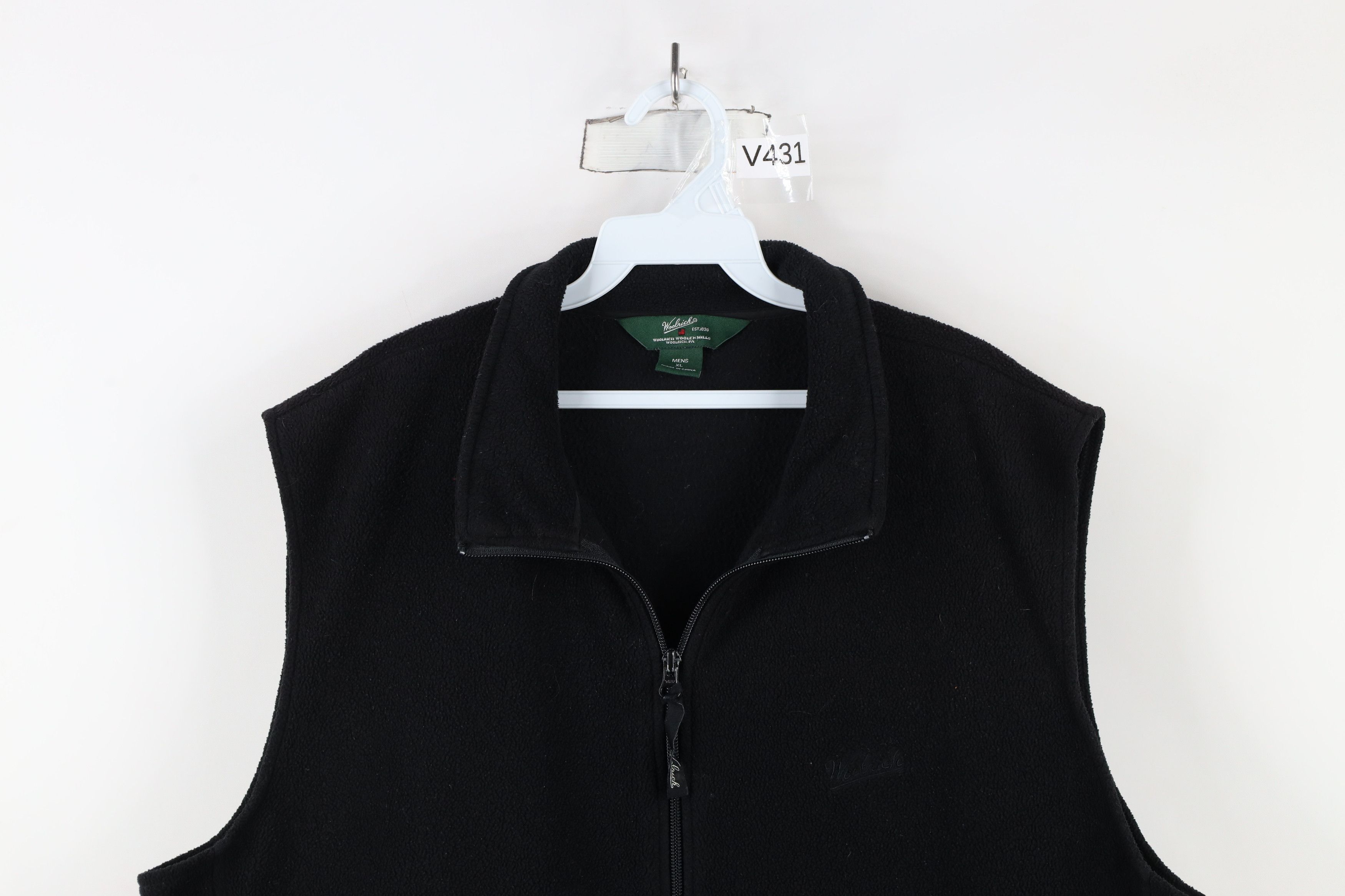 Vintage × Woolrich Woolen Mills Vintage Woolrich Script Full Zip Fleece Vest Jacket Black Size US XL / EU 56 / 4 - 2 Thumbnail