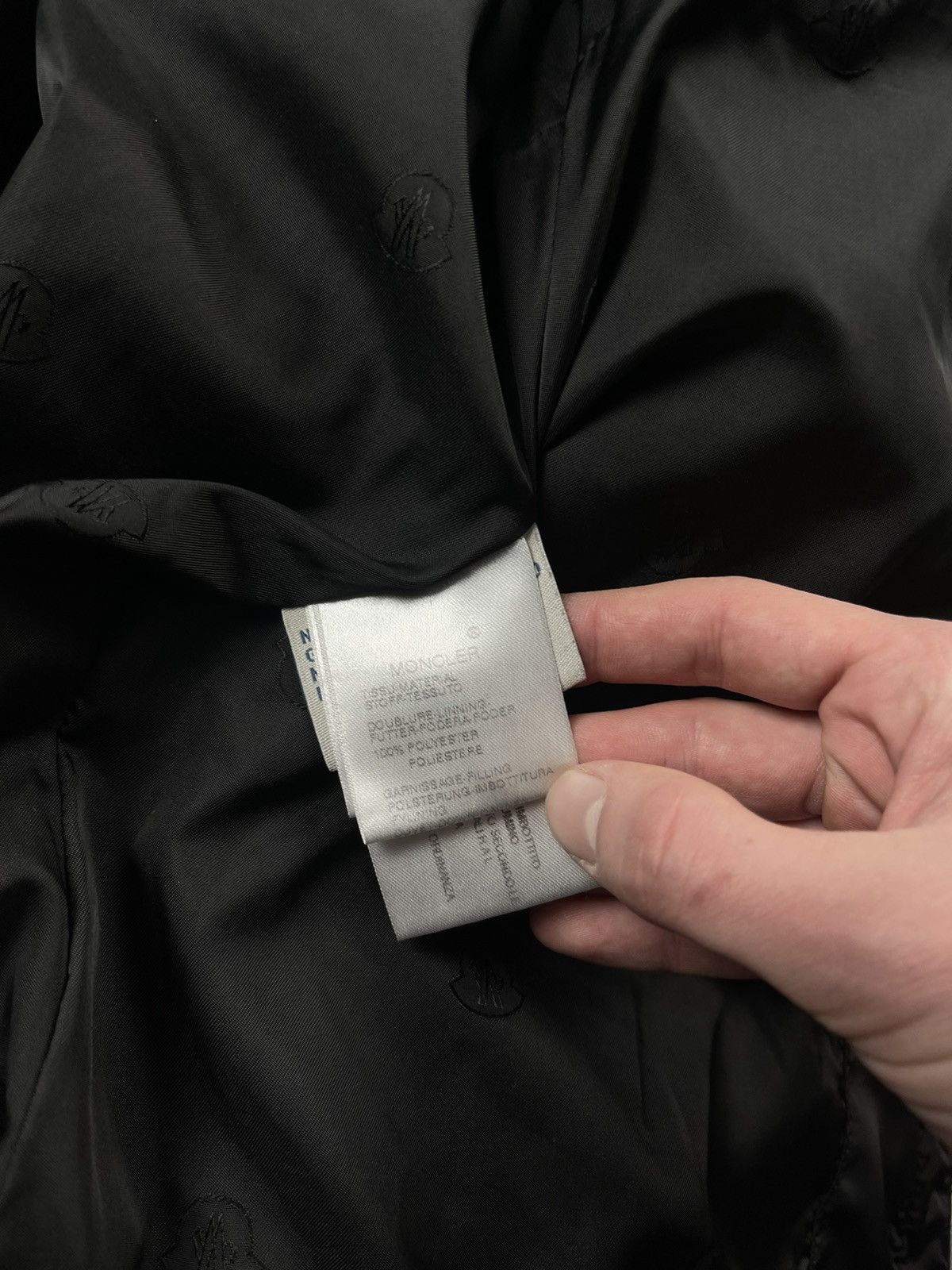 Moncler Moncler “Helena” Black Quilted Down Jacket Made in Romania Size L / US 10 / IT 46 - 16 Thumbnail