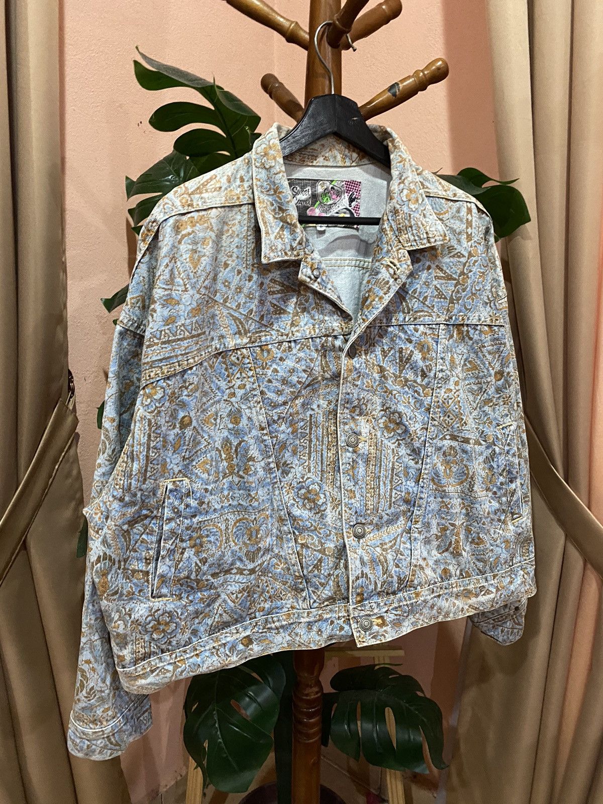 Japanese Brand Sweet Camel Vintage Printed Denim Jacket – Unique Streetwear Size US L / EU 52-54 / 3 - 3 Thumbnail
