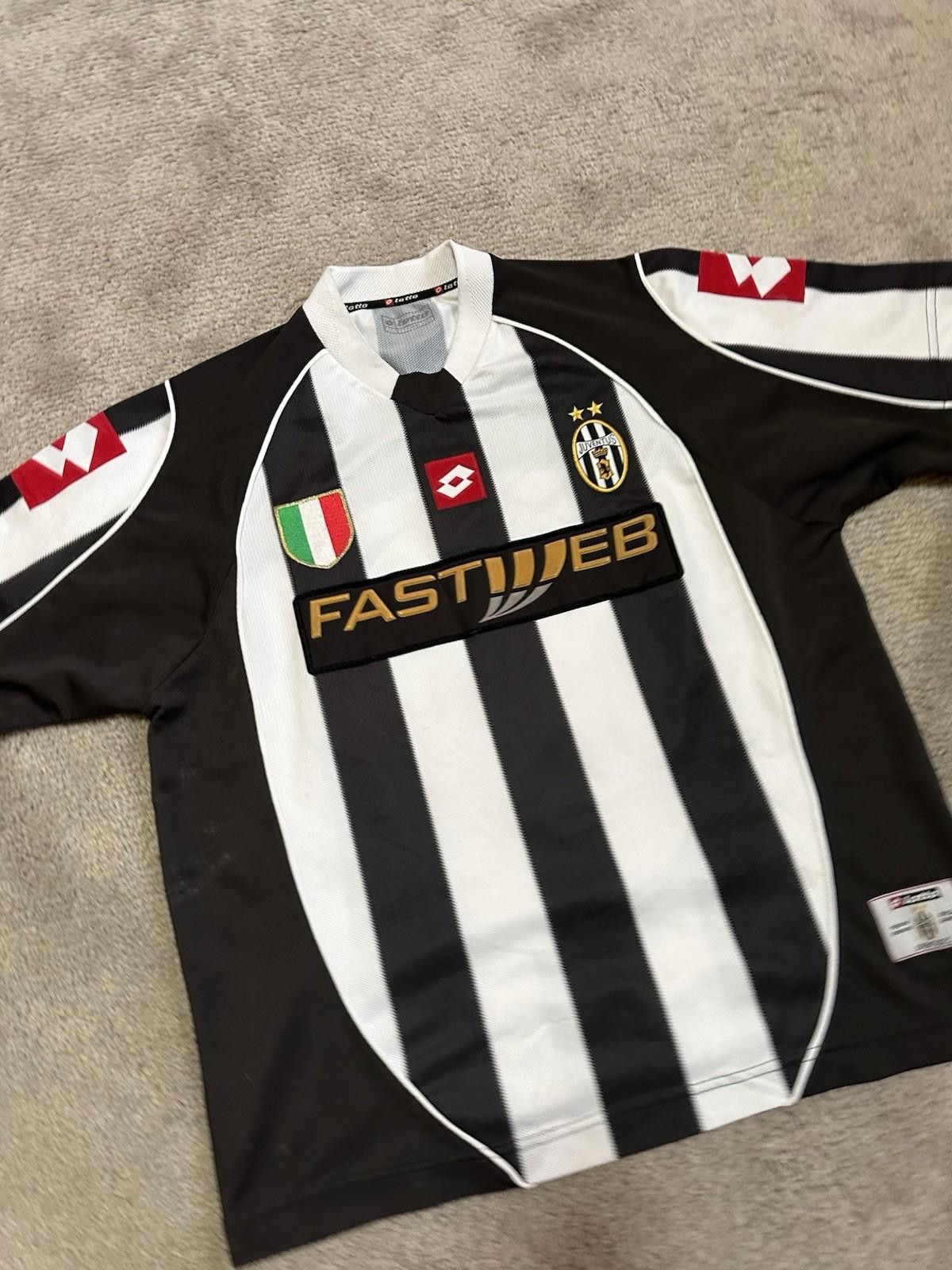 Lotto Sport Juventus 2002/2003 Home Football Shirt Soccer Jersey Calcio Size US L / EU 52-54 / 3 - 3 Thumbnail