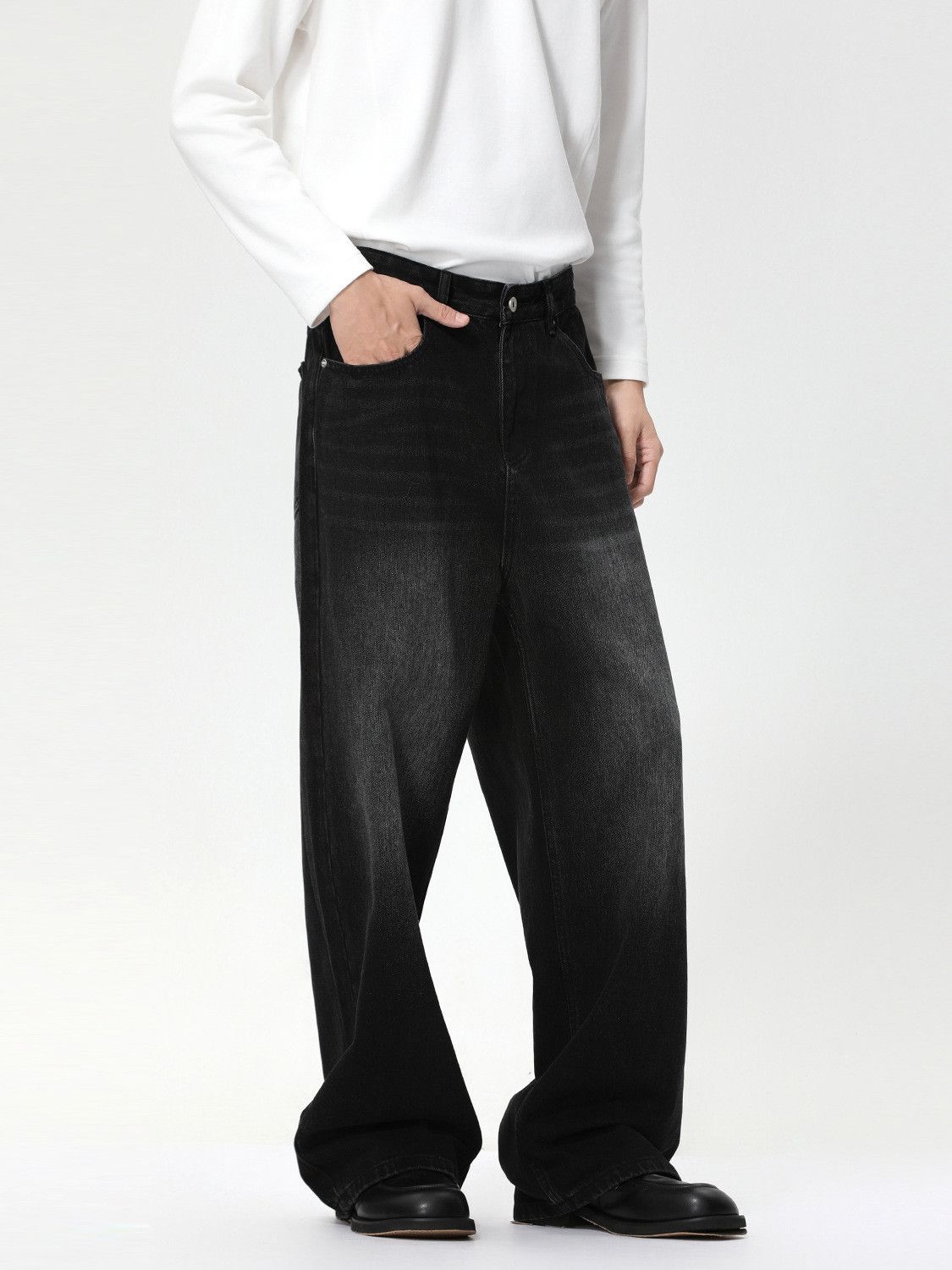 Japanese Brand Men's Japanese retro casual oversized wide-leg washed jeans Size US 32 / EU 48 - 3 Thumbnail