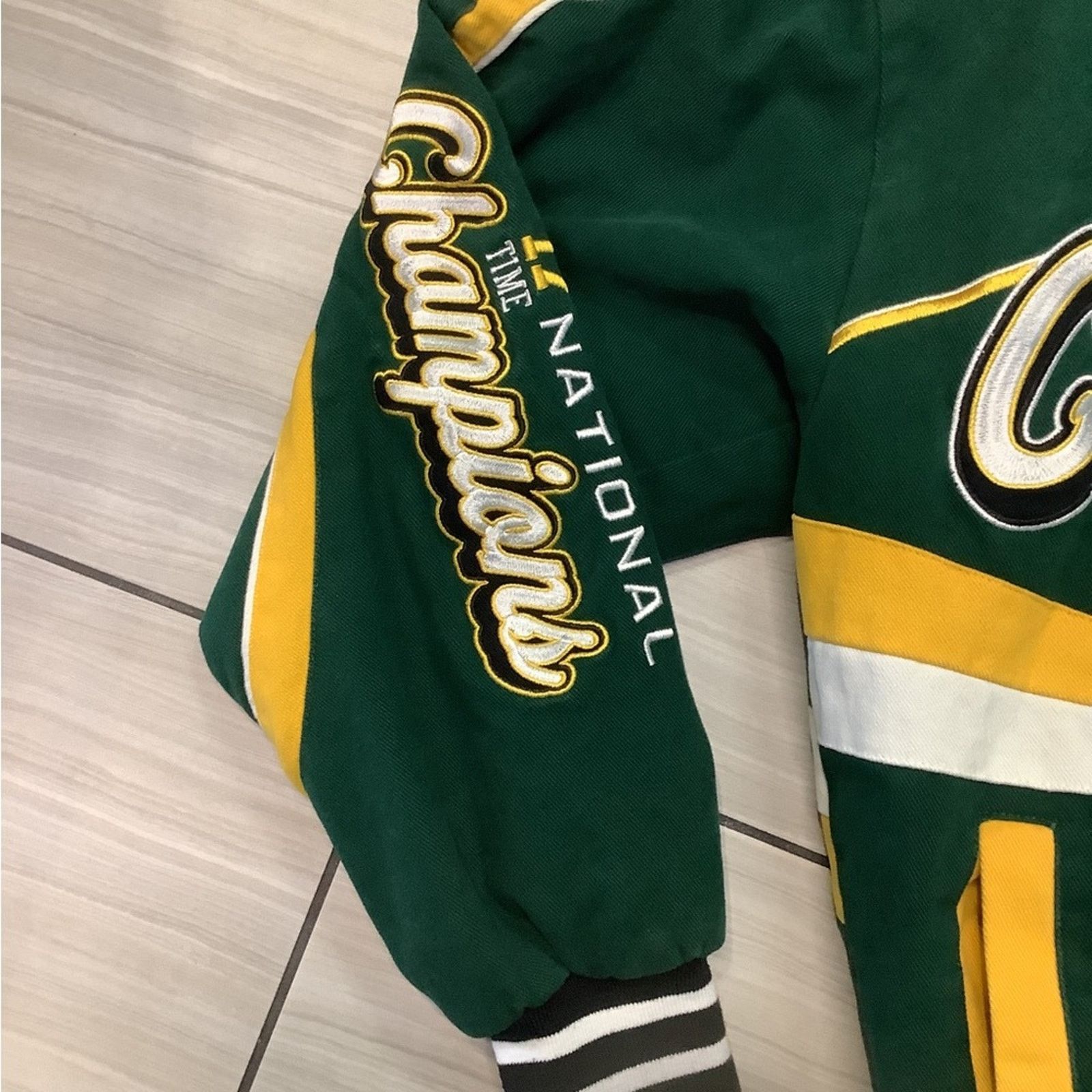 Ebbets Field Flannels NDSU Bison #17 Division champion Bomber Jacket Size US S / EU 44-46 / 1 - 4 Thumbnail