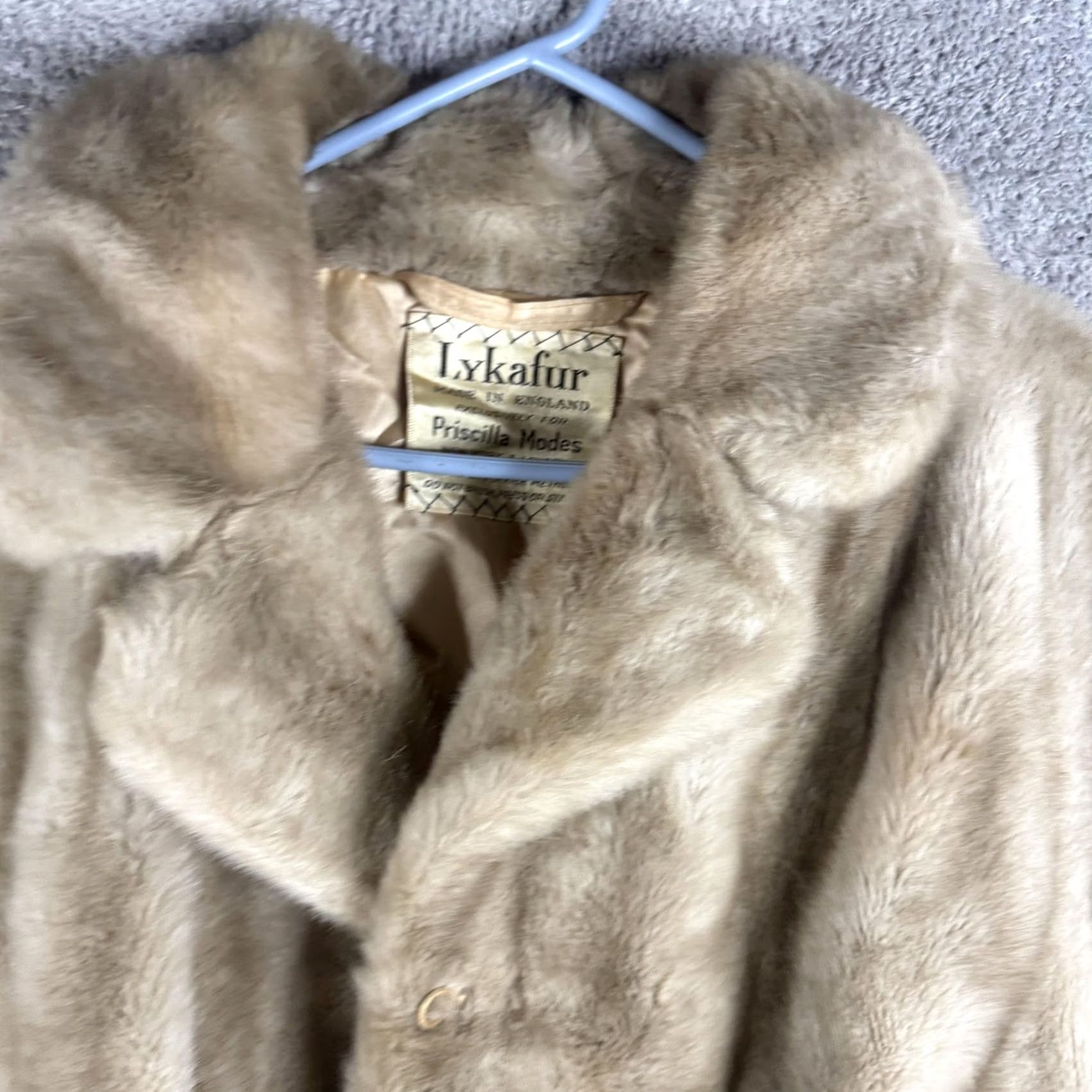 Vintage VINTAGE Lykafur Coat Womens Long Beige Overcoat Fur Lined Hinged Hook & Eye Pockets Size L / US 10 / IT 46 - 6 Thumbnail