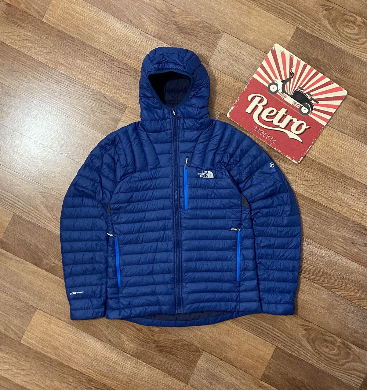 image of Outdoor Life x The North Face 800 Pro Summit Series Micro Puff Jacket in Dark Blue (Size Medium)