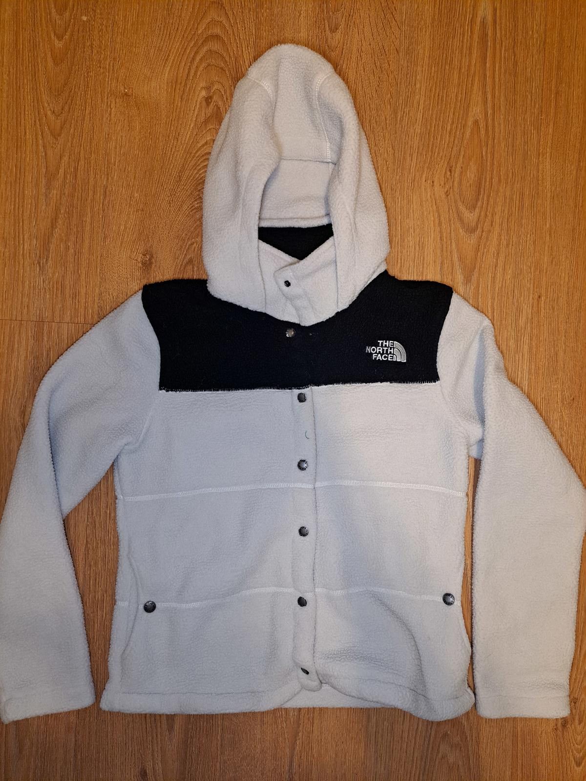 The North Face The North Face Jacket Womens Small White Black Silver Button Size S / US 4 / IT 40 - 1 Thumbnail