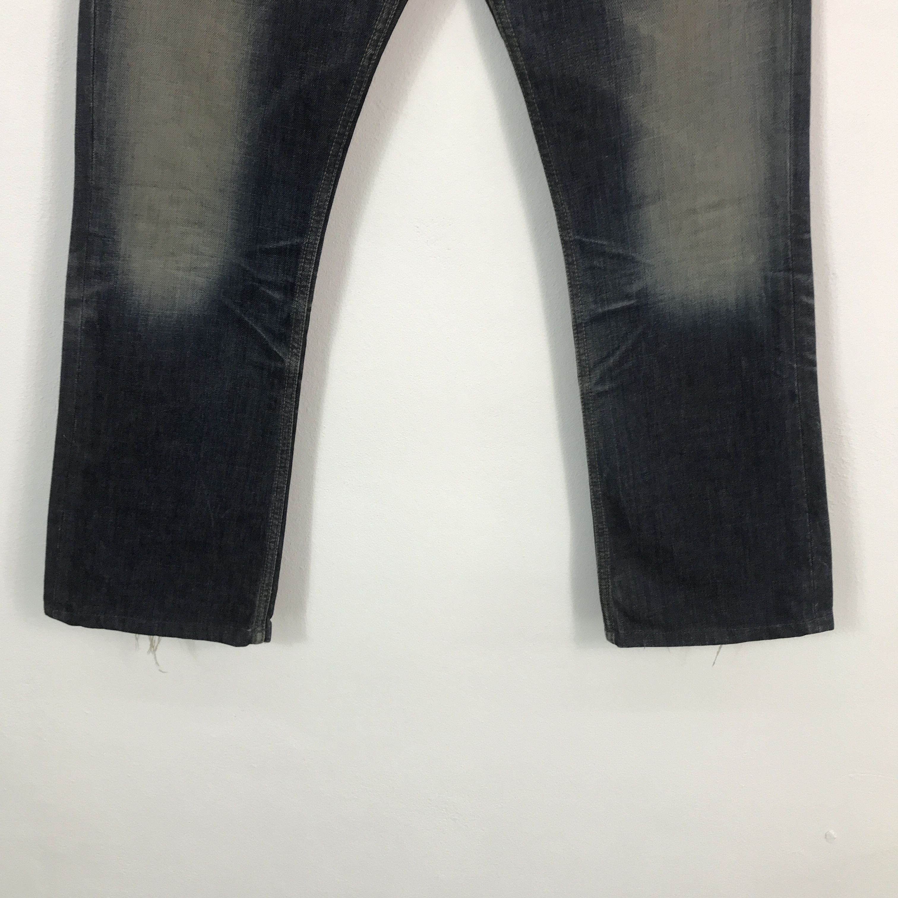 Diesel Diesel denim distressed jeans pants Size US 29 - 4 Thumbnail