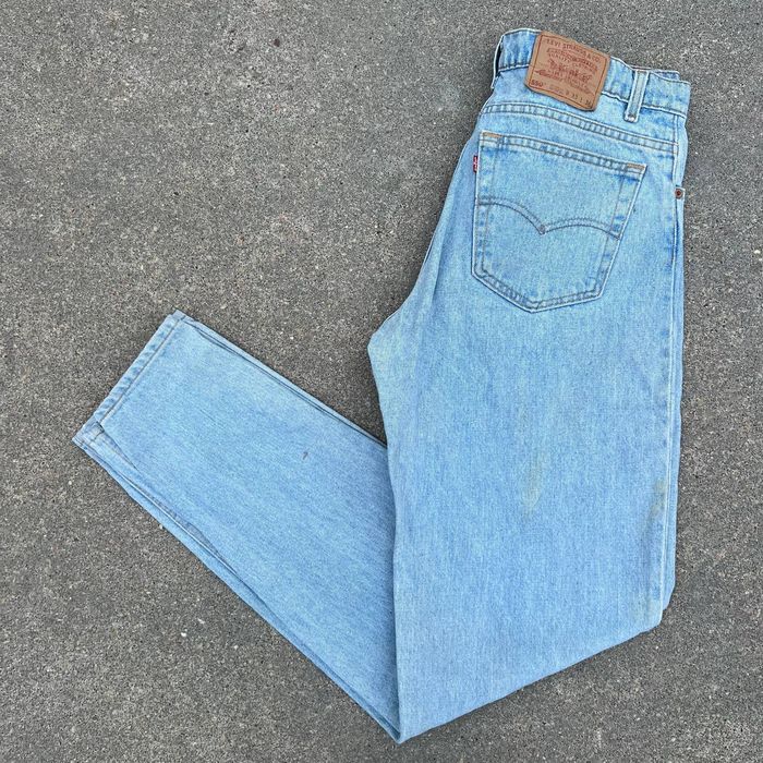 Levi's Vintage 90s Levi’s 550 tapered leg relaxed fit jean 33x36 Grailed
