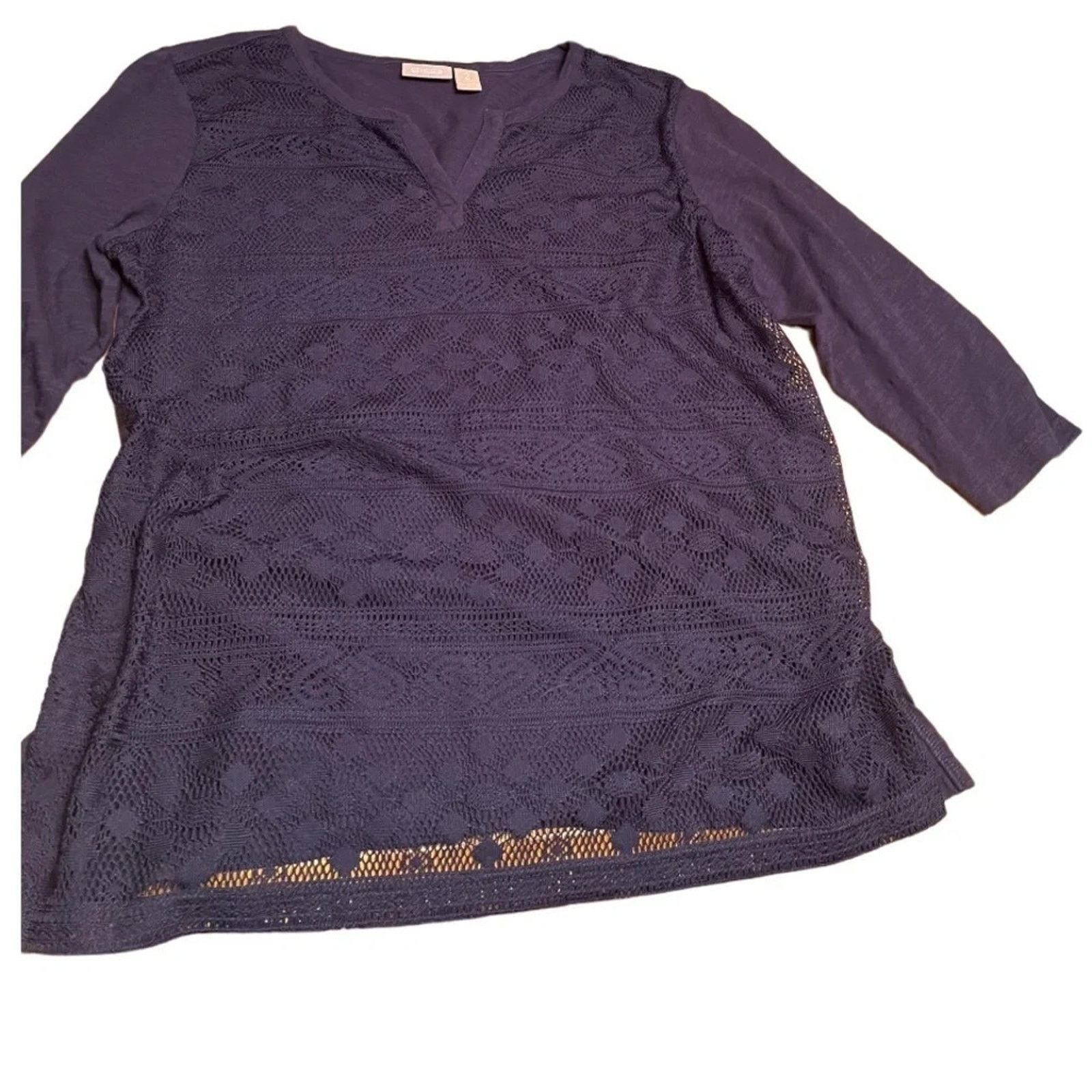 Chicos Chico’s t-shirt with lace overlay front, size 2 (Large) Size L / US 10 / IT 46 - 1 Thumbnail