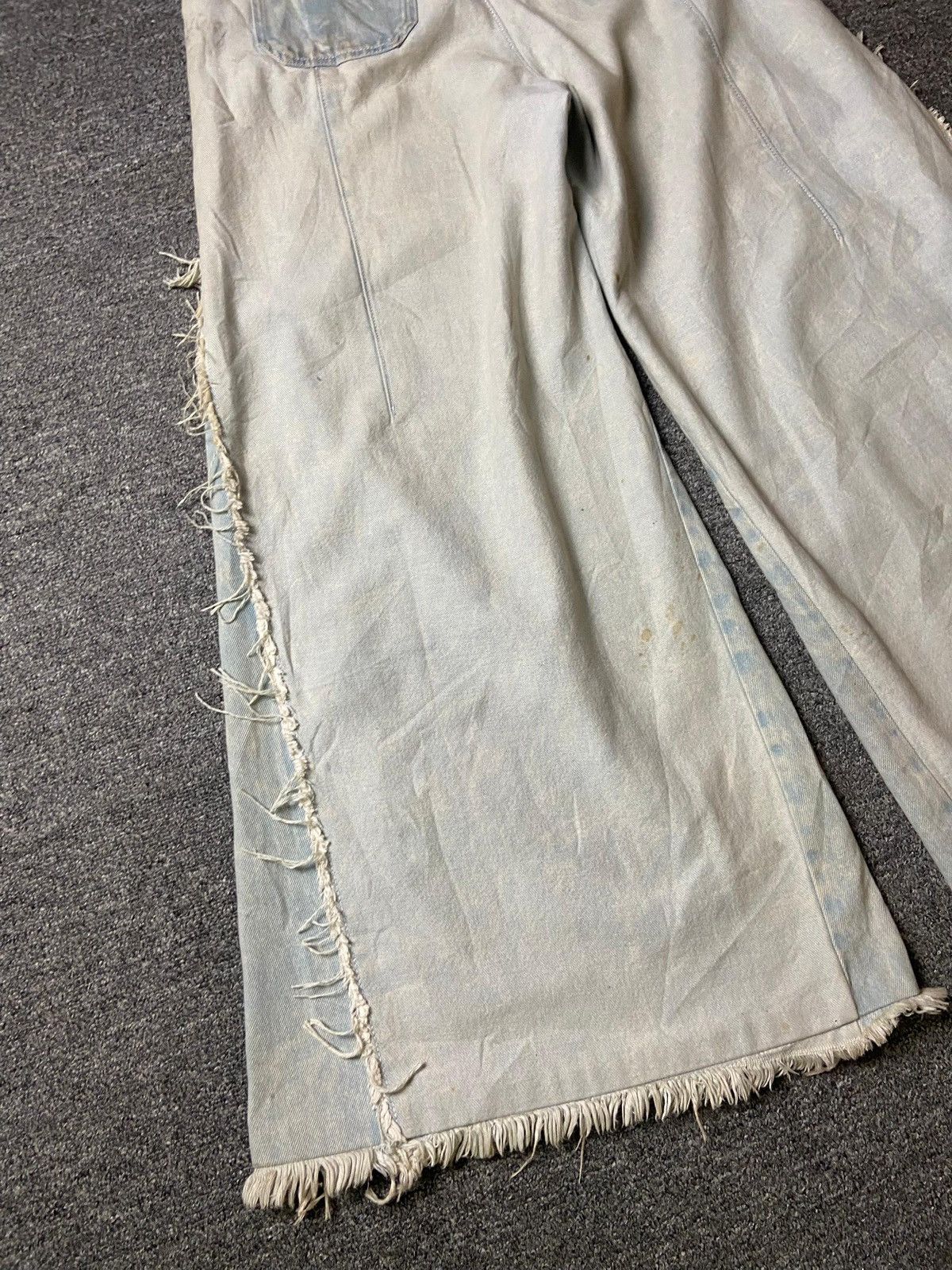 Japanese Brand × Seditionaries × Vintage Chloe Pre-Owned Flared Wide Leg Jeans (131) Size 27" / US 4 / IT 40 - 3 Thumbnail