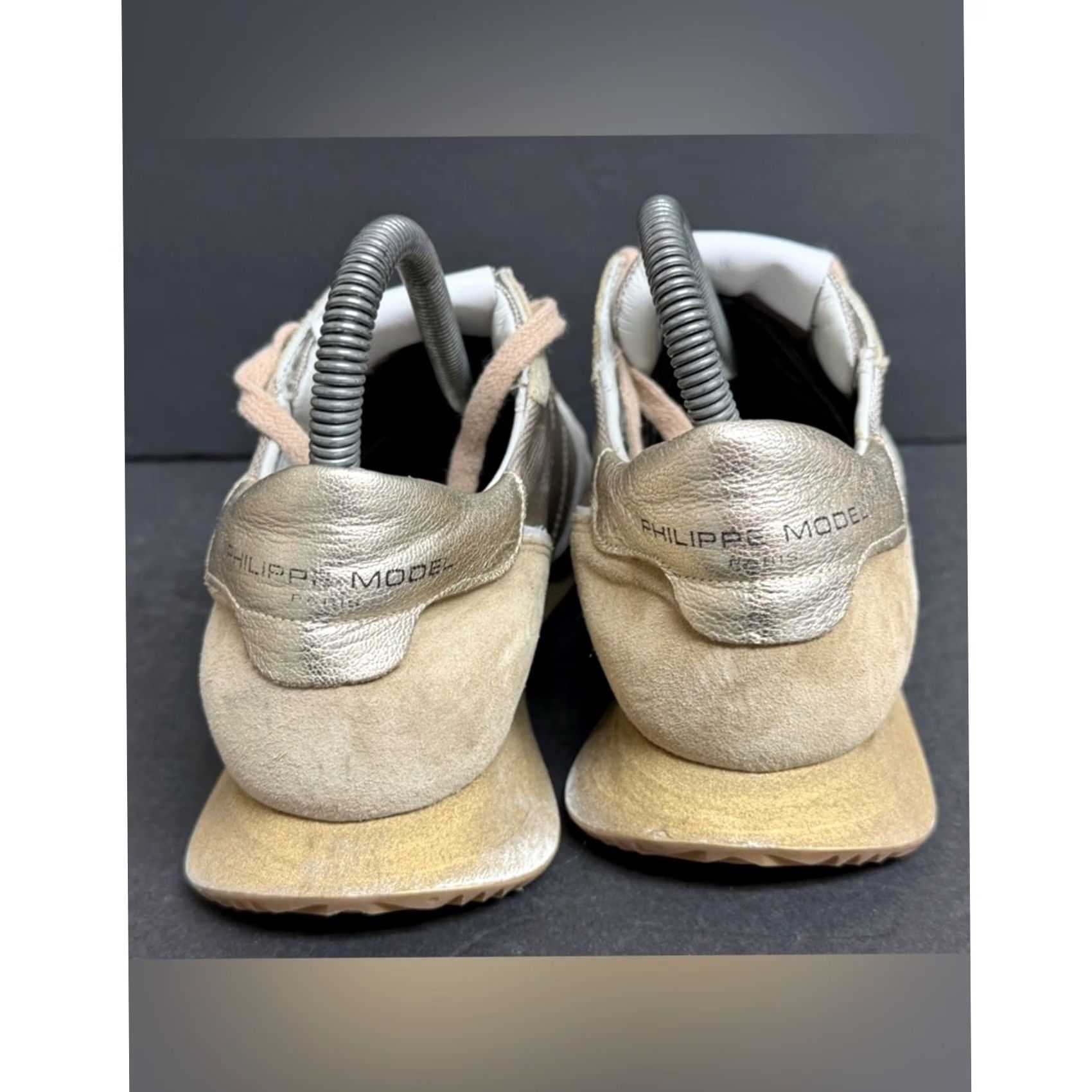 Philippe Model Philippe Model Paris Womens Low-Top Sneakers in Suede & Leather Gold EU 39 Size US 8 / IT 38 - 7 Thumbnail